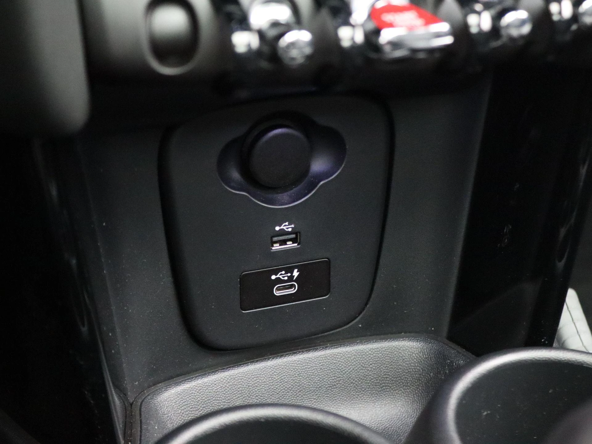 Hoofdafbeelding MINI 5-deurs