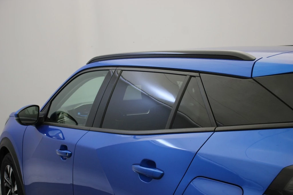 Hoofdafbeelding Peugeot e-2008