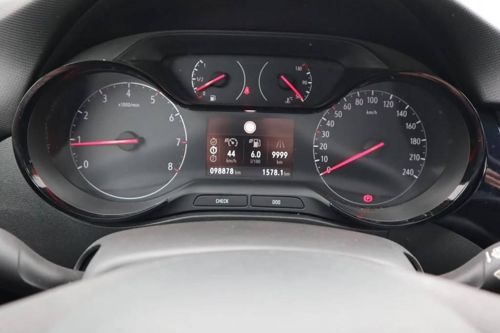 Hoofdafbeelding Opel Crossland X