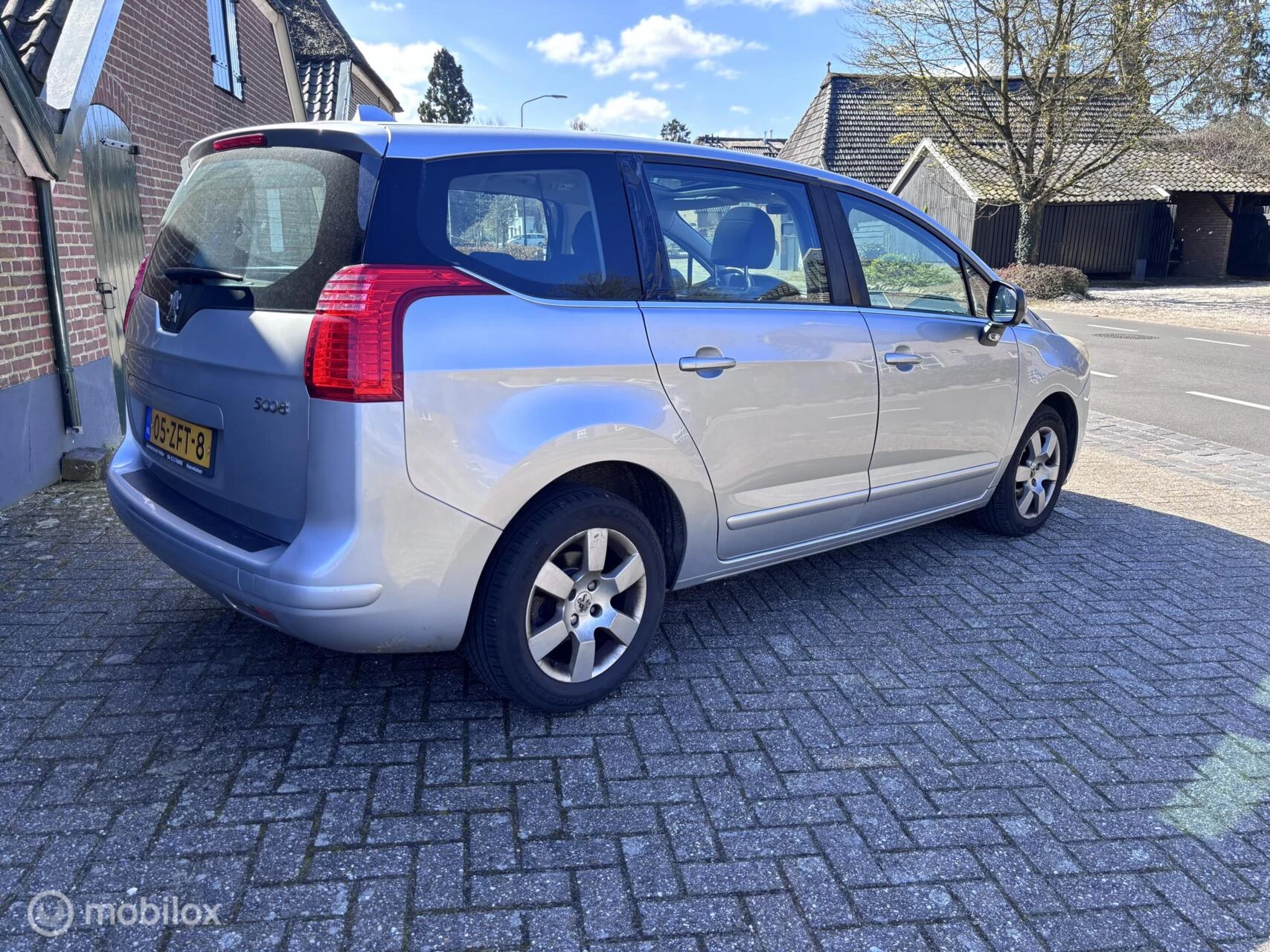 Hoofdafbeelding Peugeot 5008