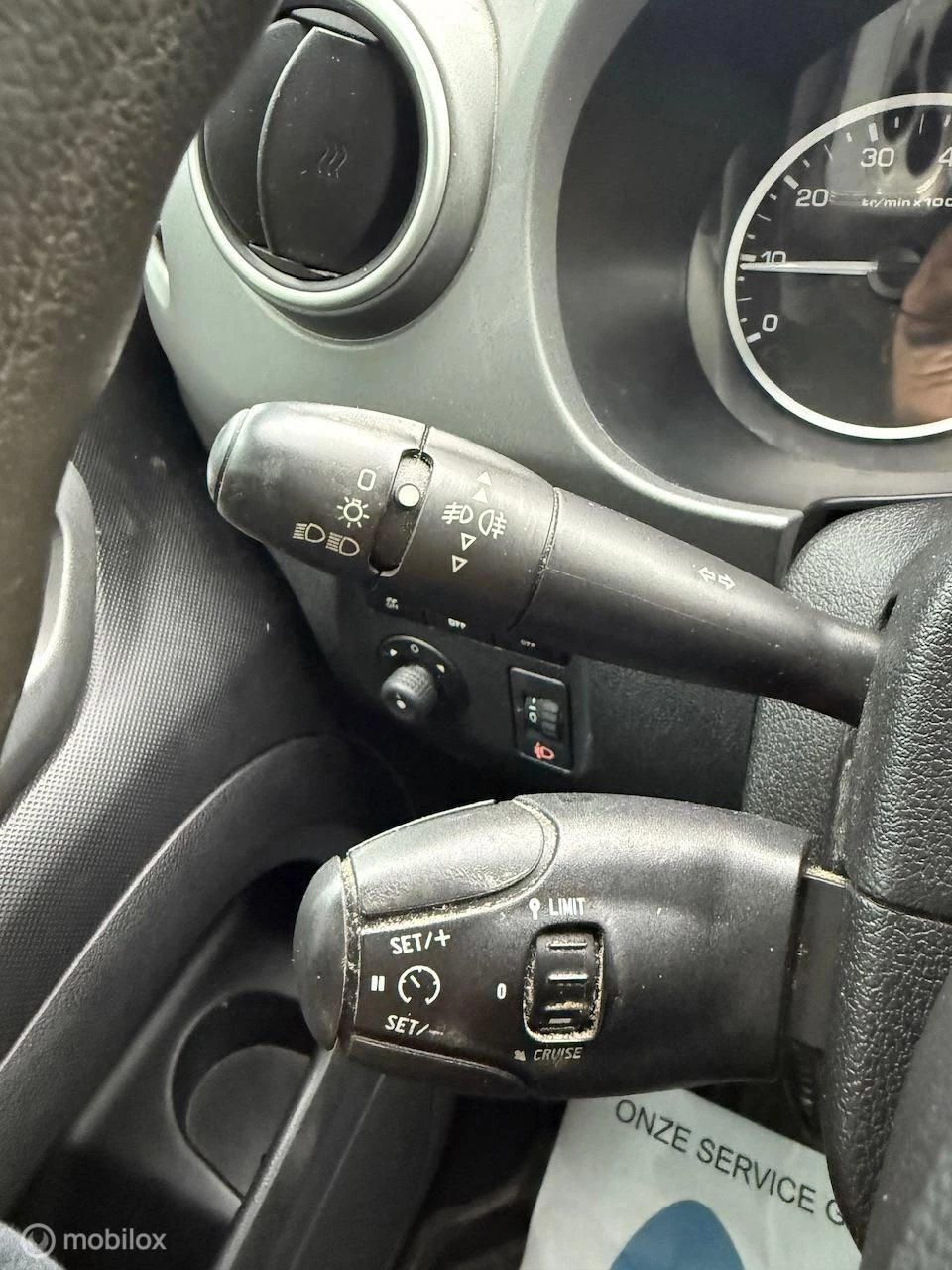 Hoofdafbeelding Peugeot Partner