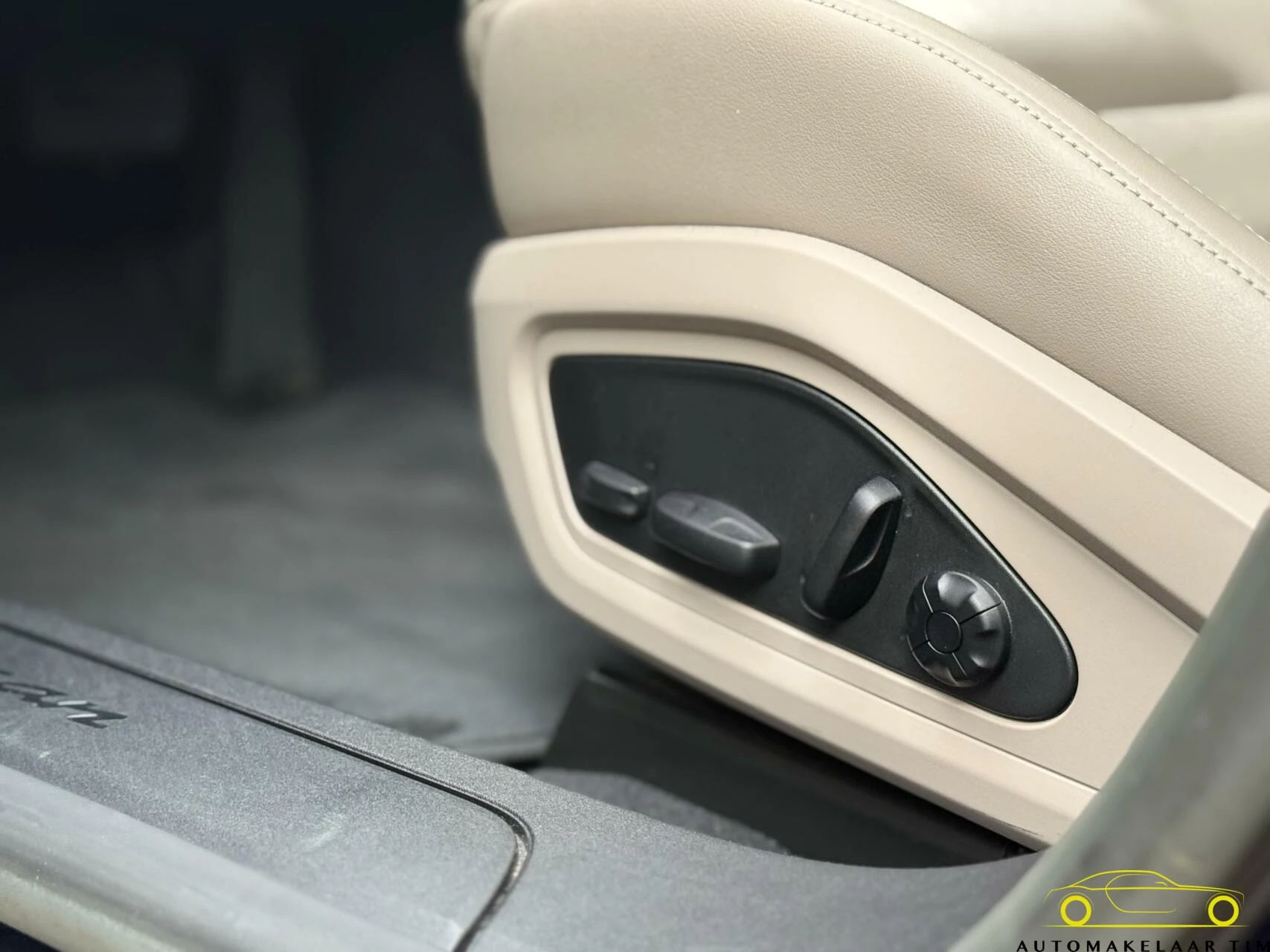 Hoofdafbeelding Porsche Taycan