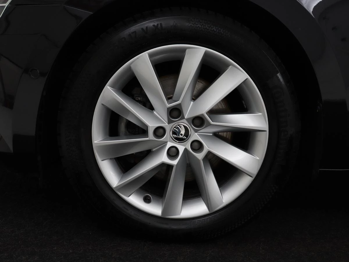 Hoofdafbeelding Škoda Superb