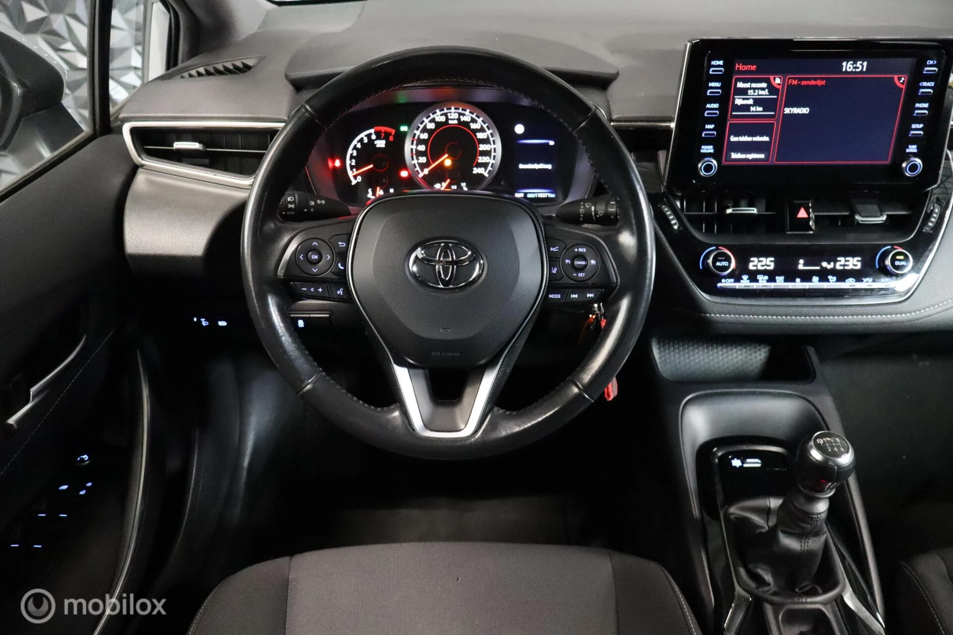 Hoofdafbeelding Toyota Corolla Touring Sports