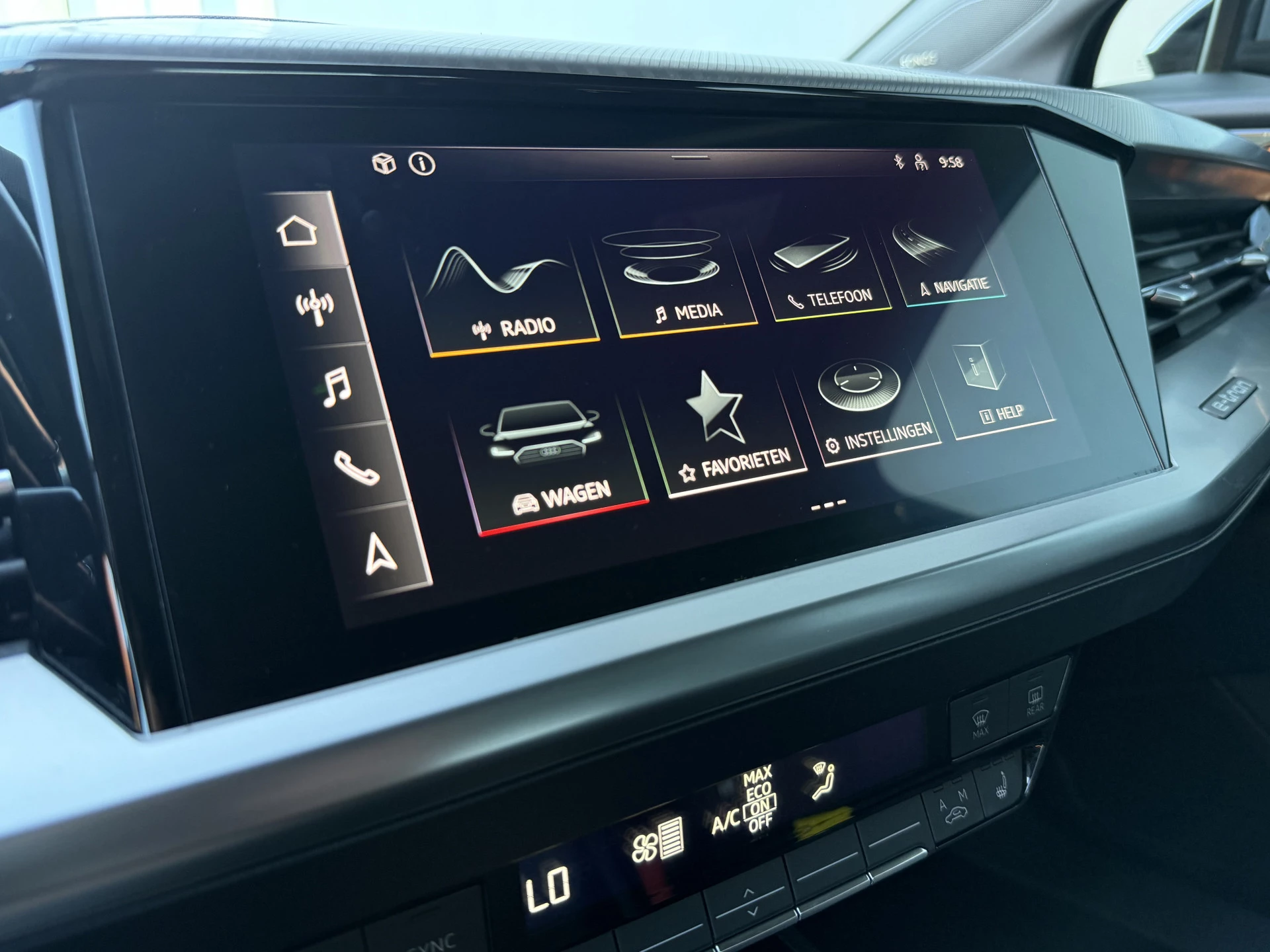 Hoofdafbeelding Audi Q4 e-tron