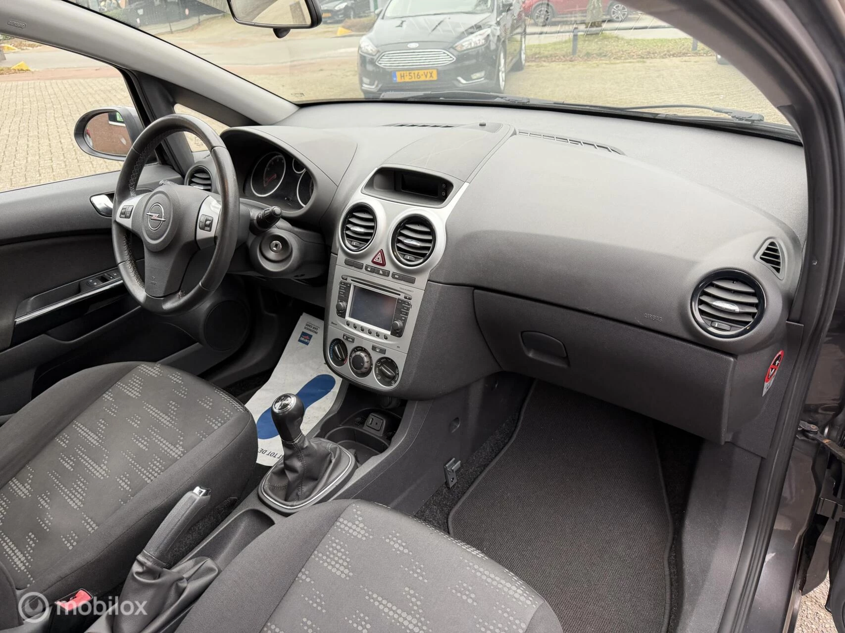 Hoofdafbeelding Opel Corsa