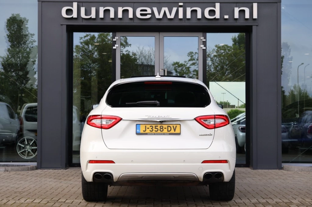Hoofdafbeelding Maserati Levante