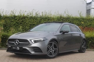 Mercedes-Benz A-klasse 250 AMG|Panoramadak|Sfeerverlichting| 360 Camera | Night pakket | Stoelverwarming| High beam LED | Dode hoe