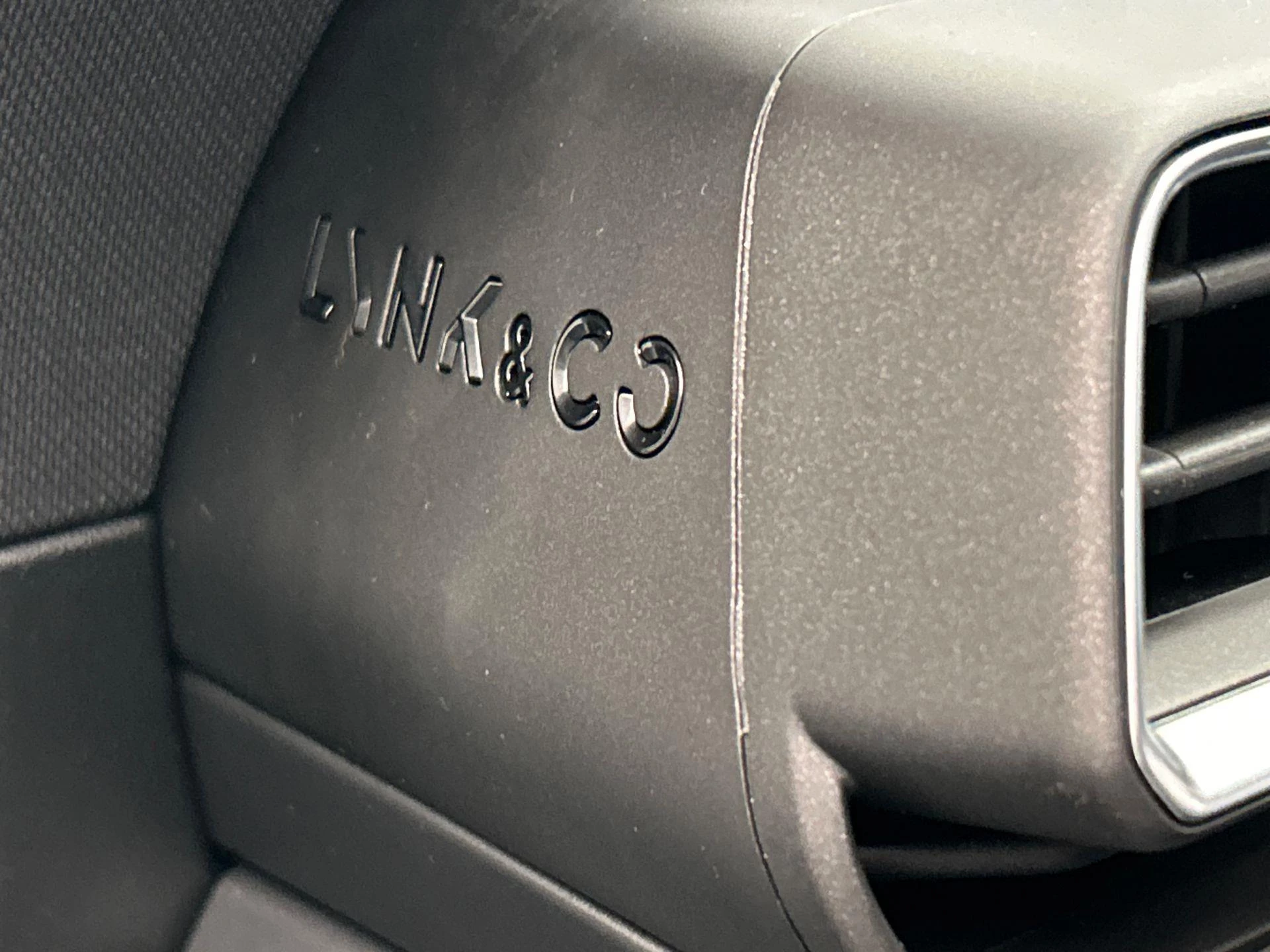 Hoofdafbeelding Lynk & Co 01