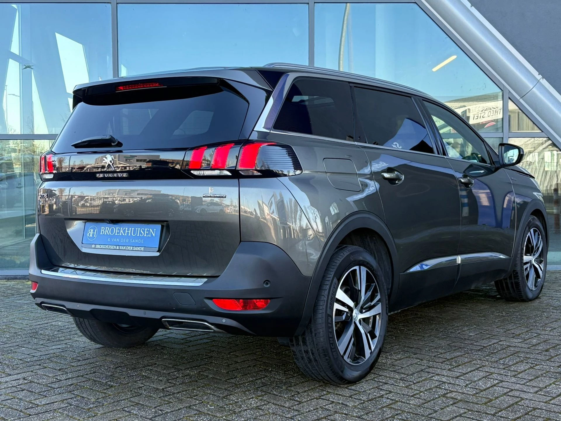 Hoofdafbeelding Peugeot 5008