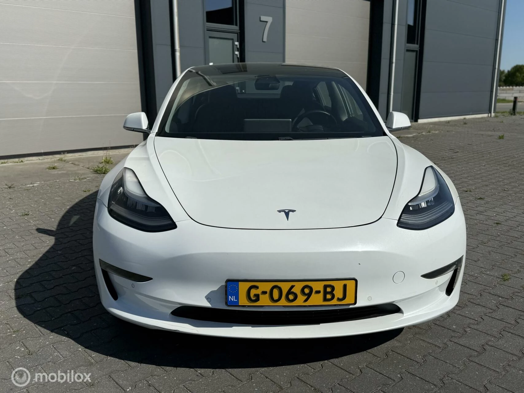 Hoofdafbeelding Tesla Model 3
