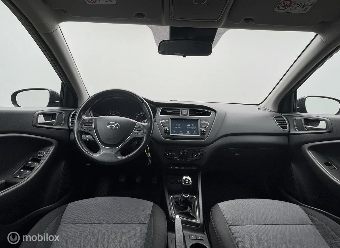 Hoofdafbeelding Hyundai i20