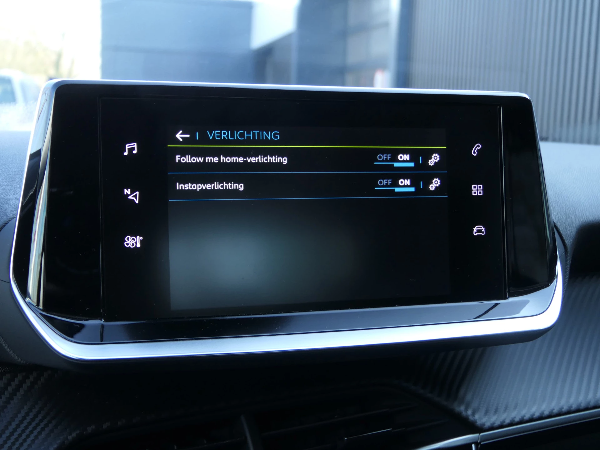 Hoofdafbeelding Peugeot e-208