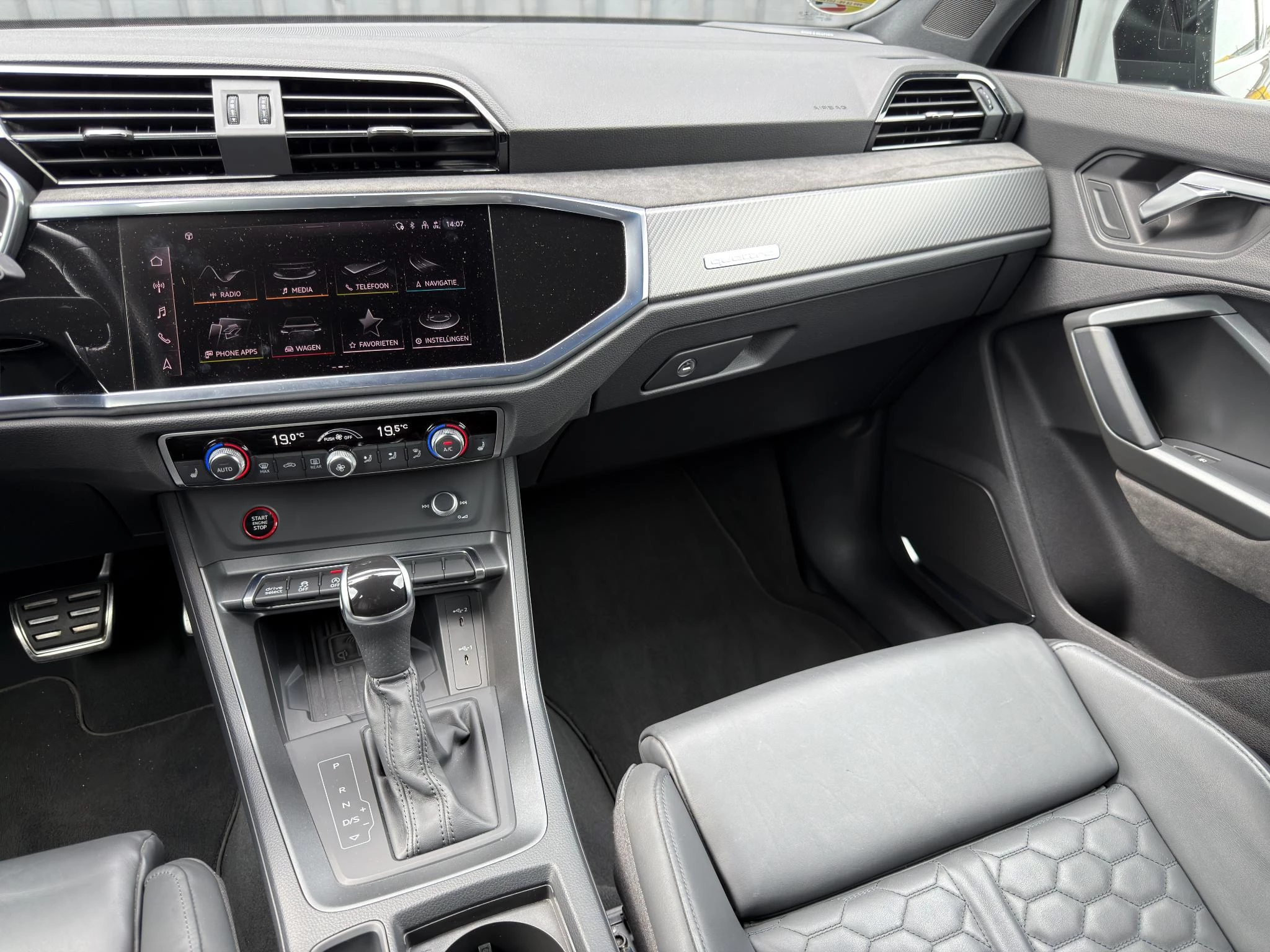 Hoofdafbeelding Audi RSQ3