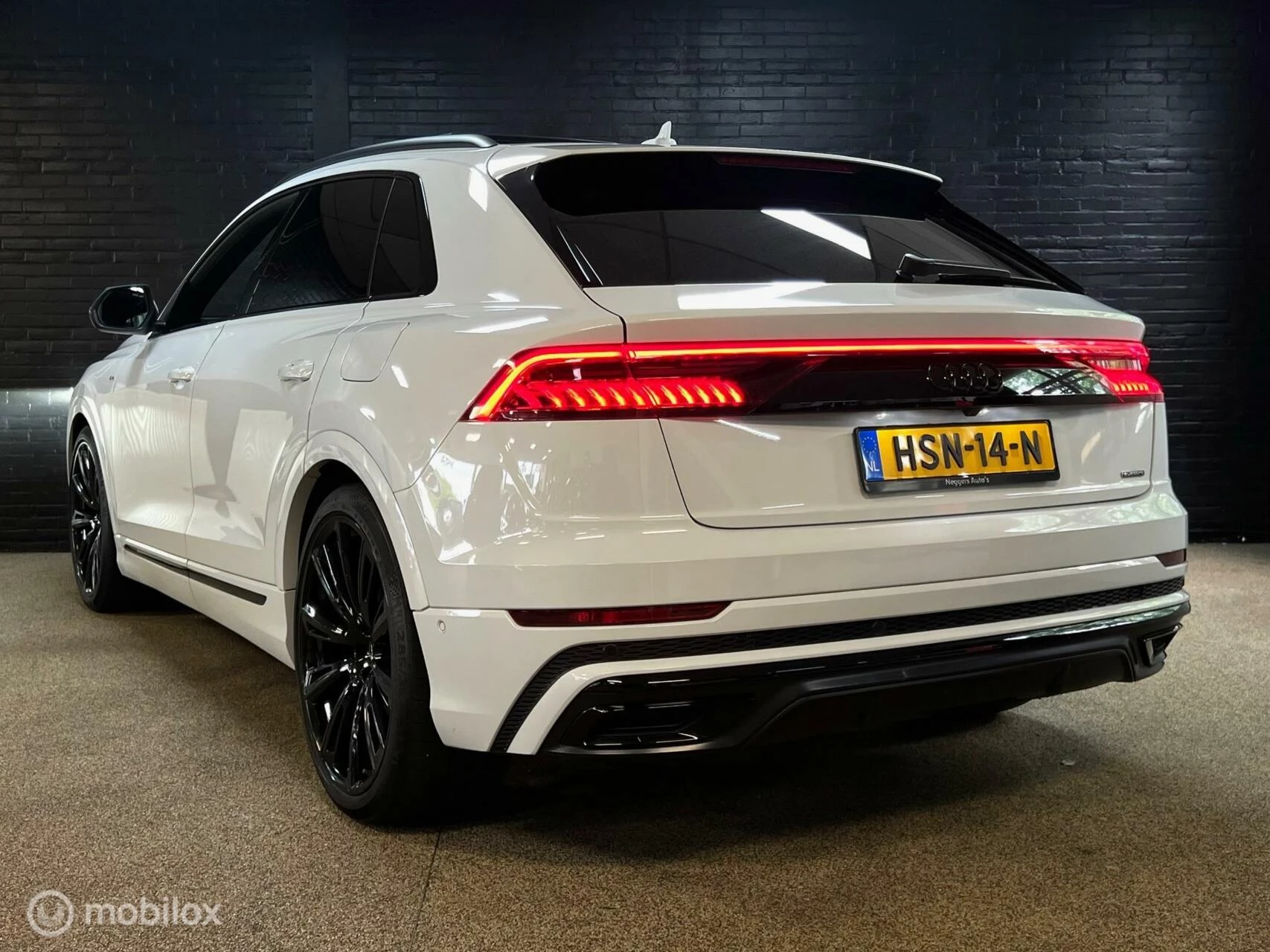 Hoofdafbeelding Audi Q8