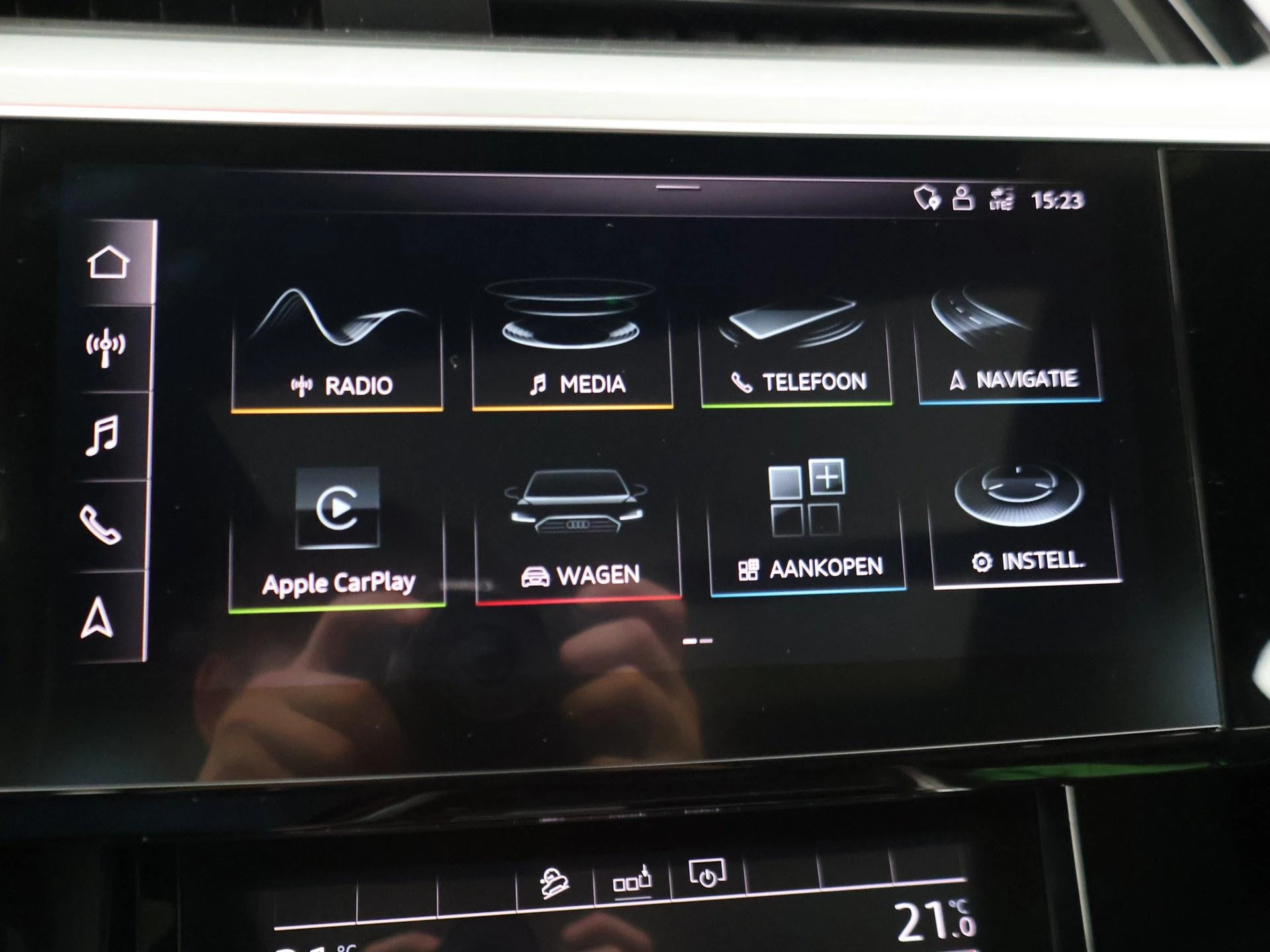 Hoofdafbeelding Audi e-tron