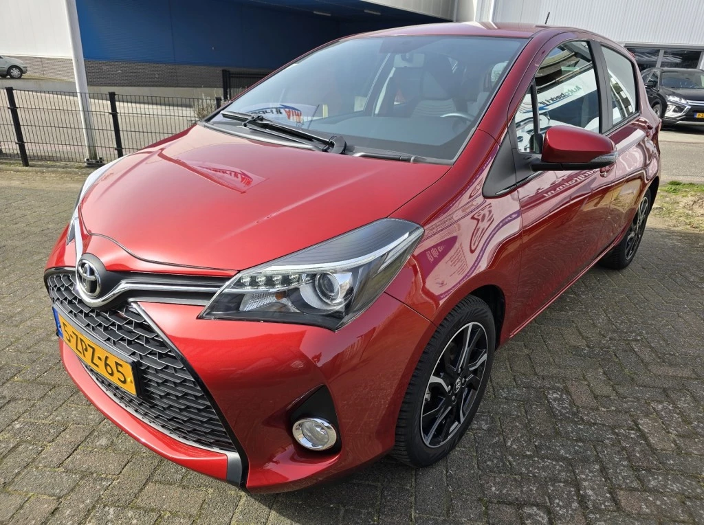 Hoofdafbeelding Toyota Yaris