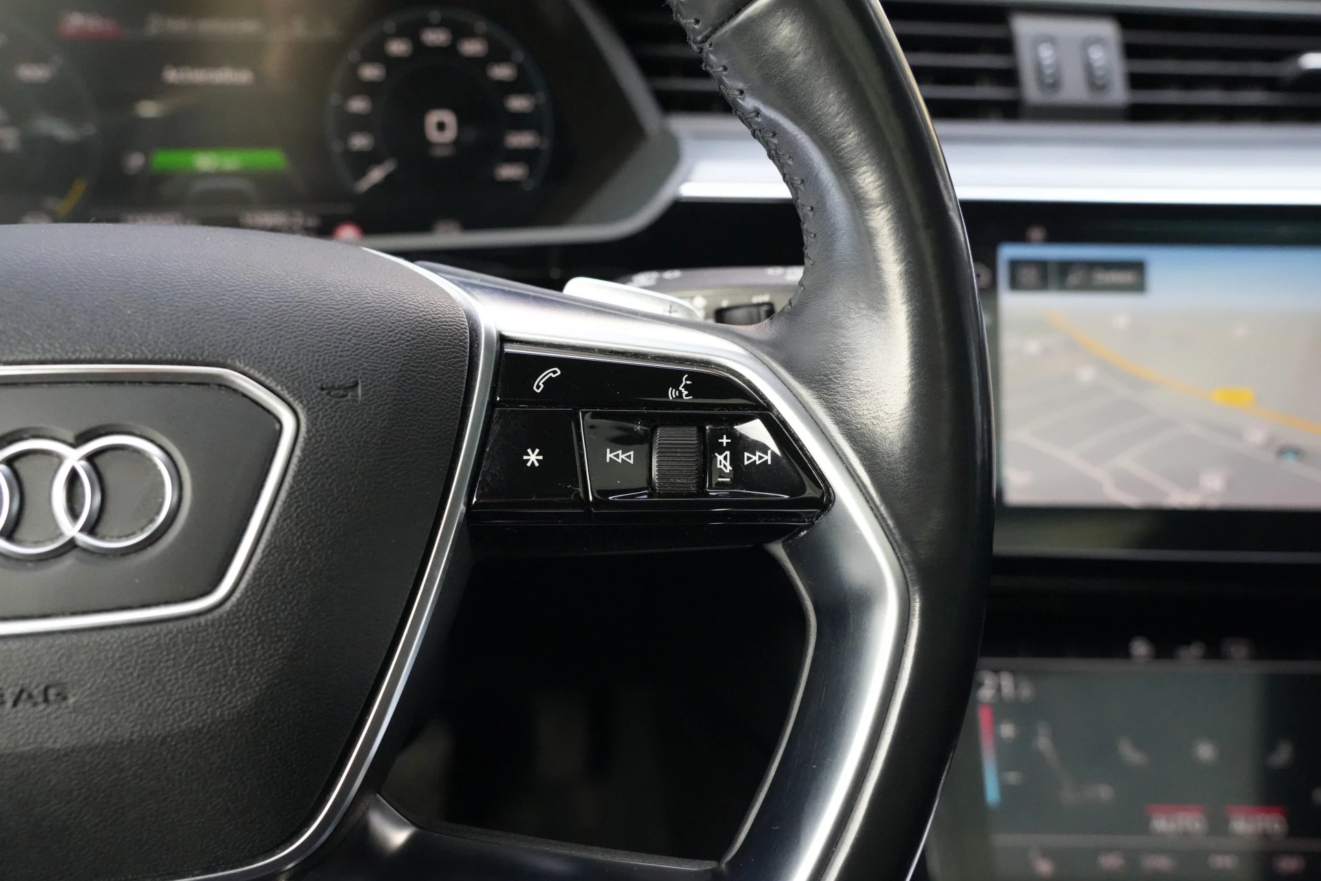 Hoofdafbeelding Audi e-tron