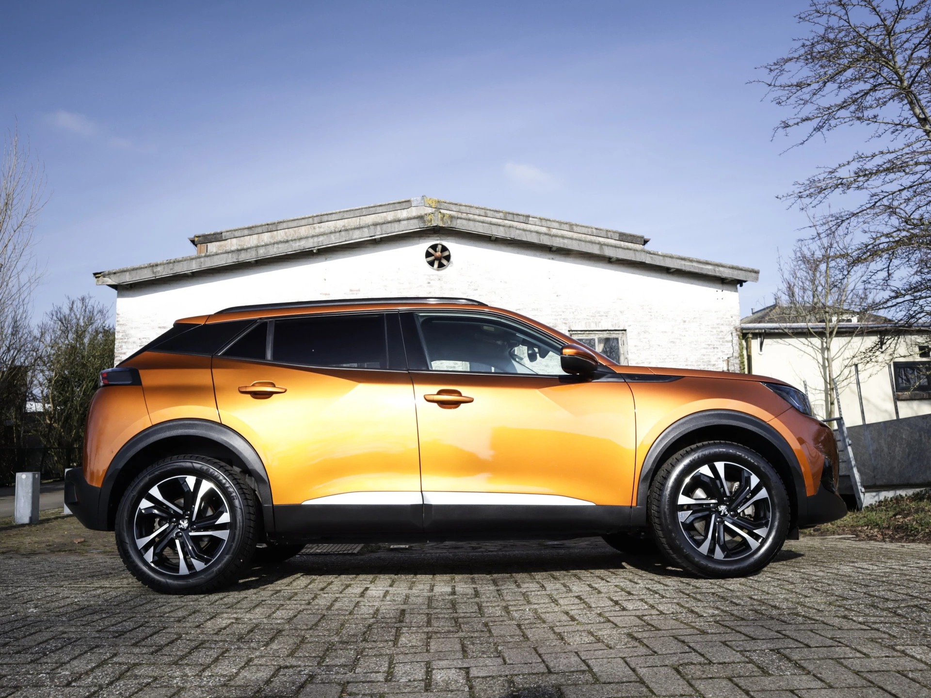 Hoofdafbeelding Peugeot e-2008