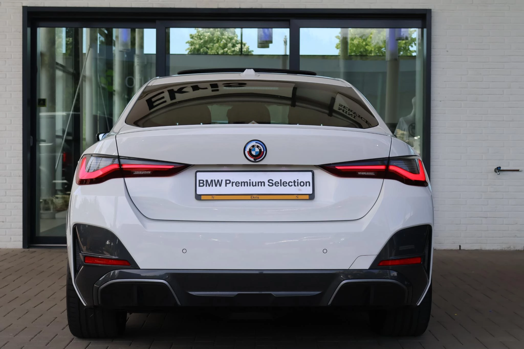 Hoofdafbeelding BMW i4