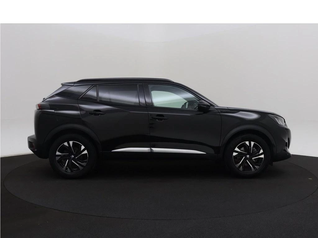 Hoofdafbeelding Peugeot e-2008