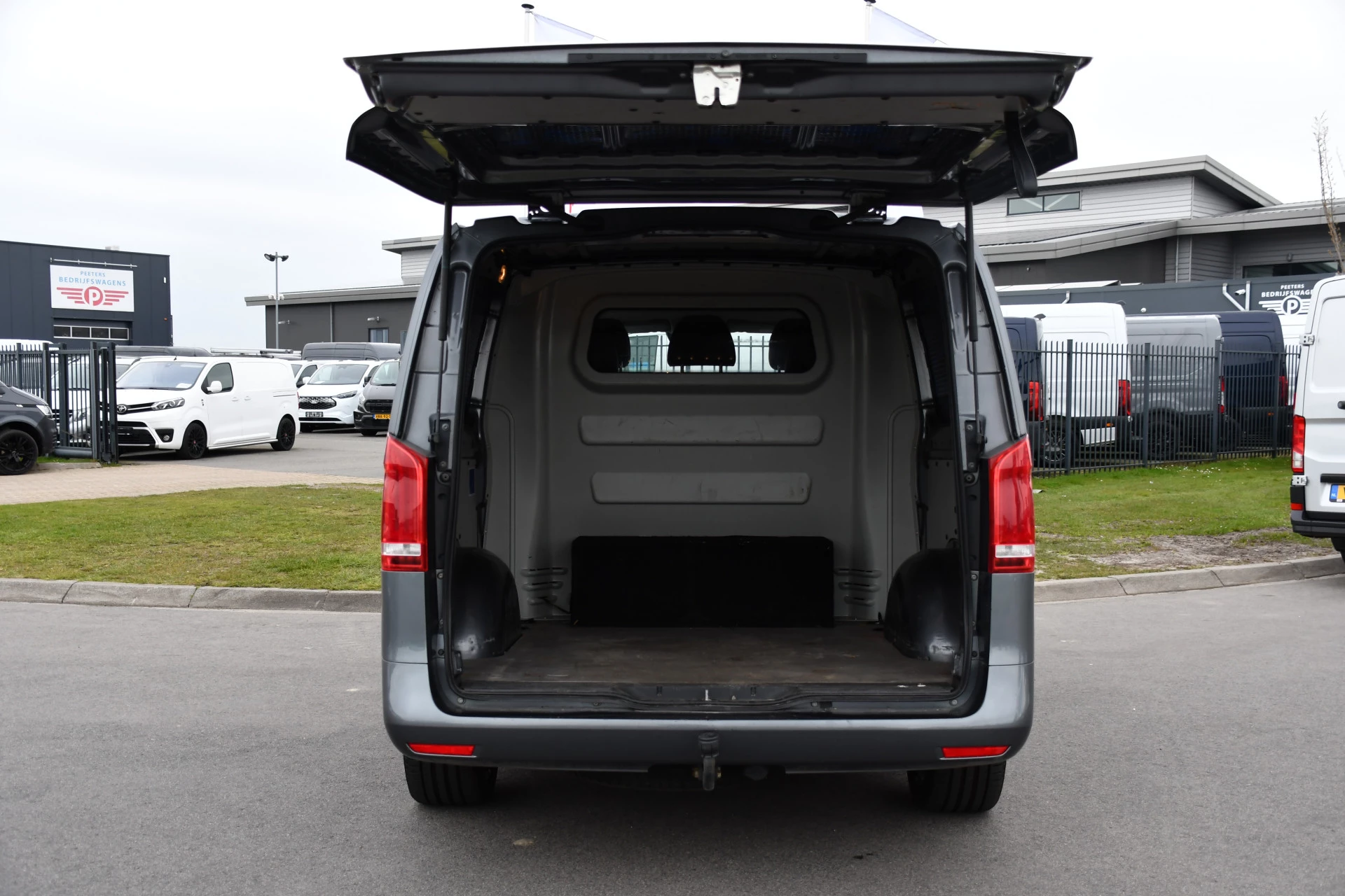 Hoofdafbeelding Mercedes-Benz Vito