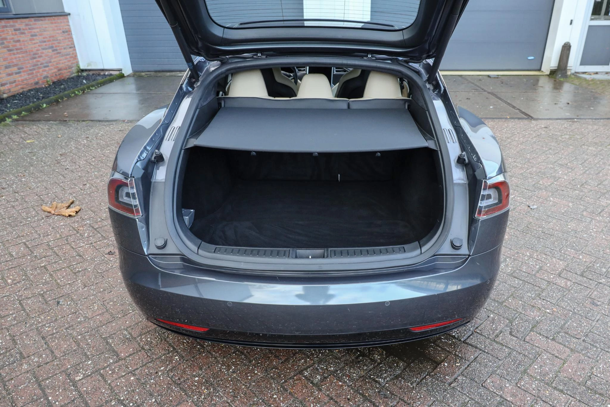 Hoofdafbeelding Tesla Model S