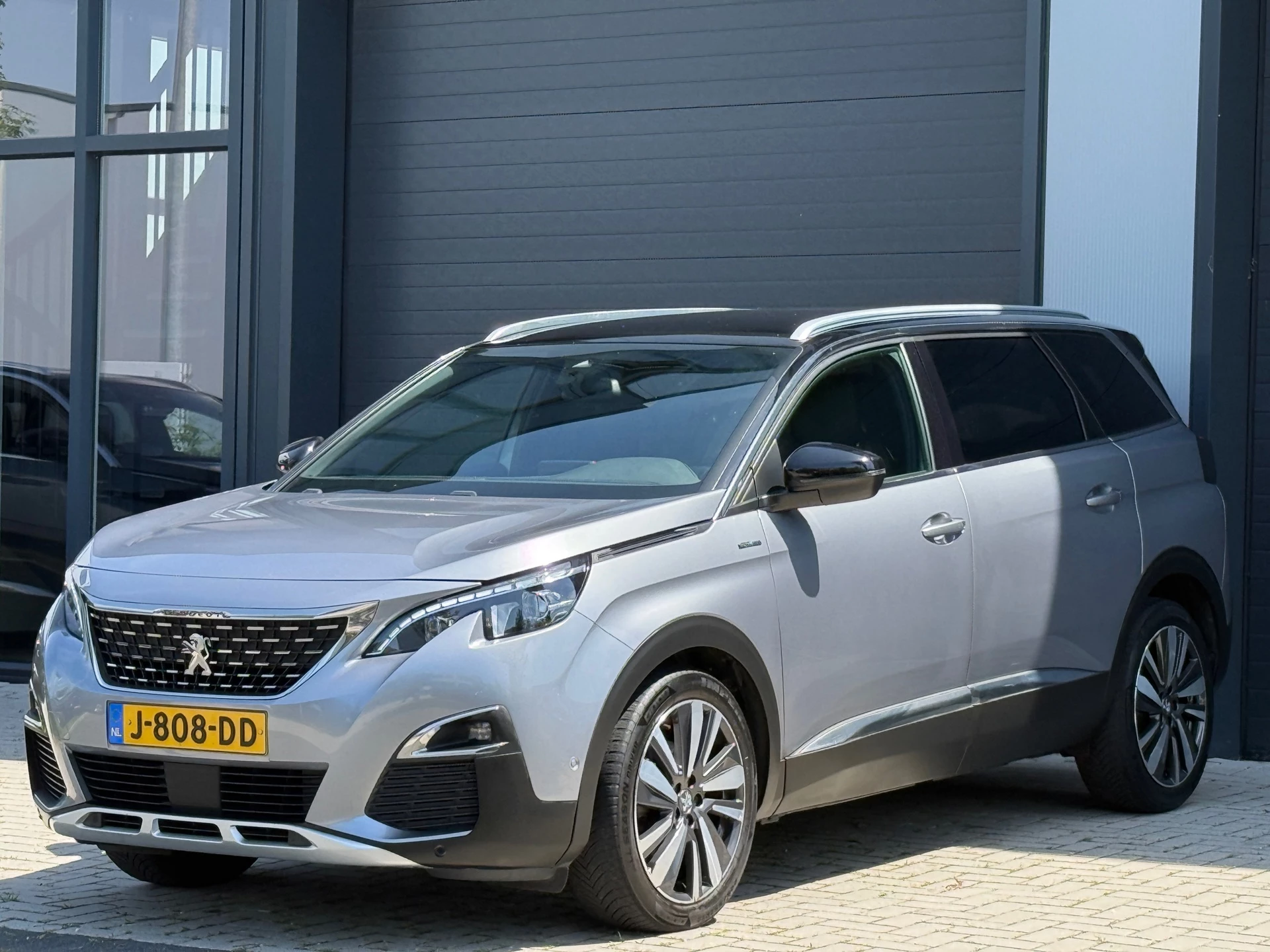 Hoofdafbeelding Peugeot 5008