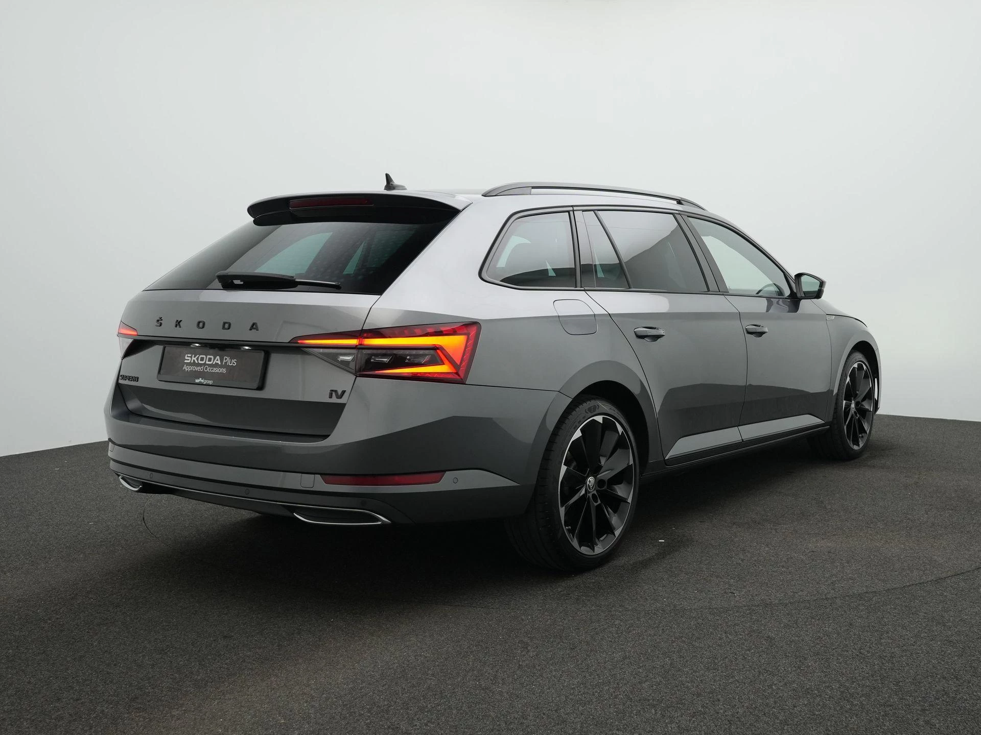 Hoofdafbeelding Škoda Superb