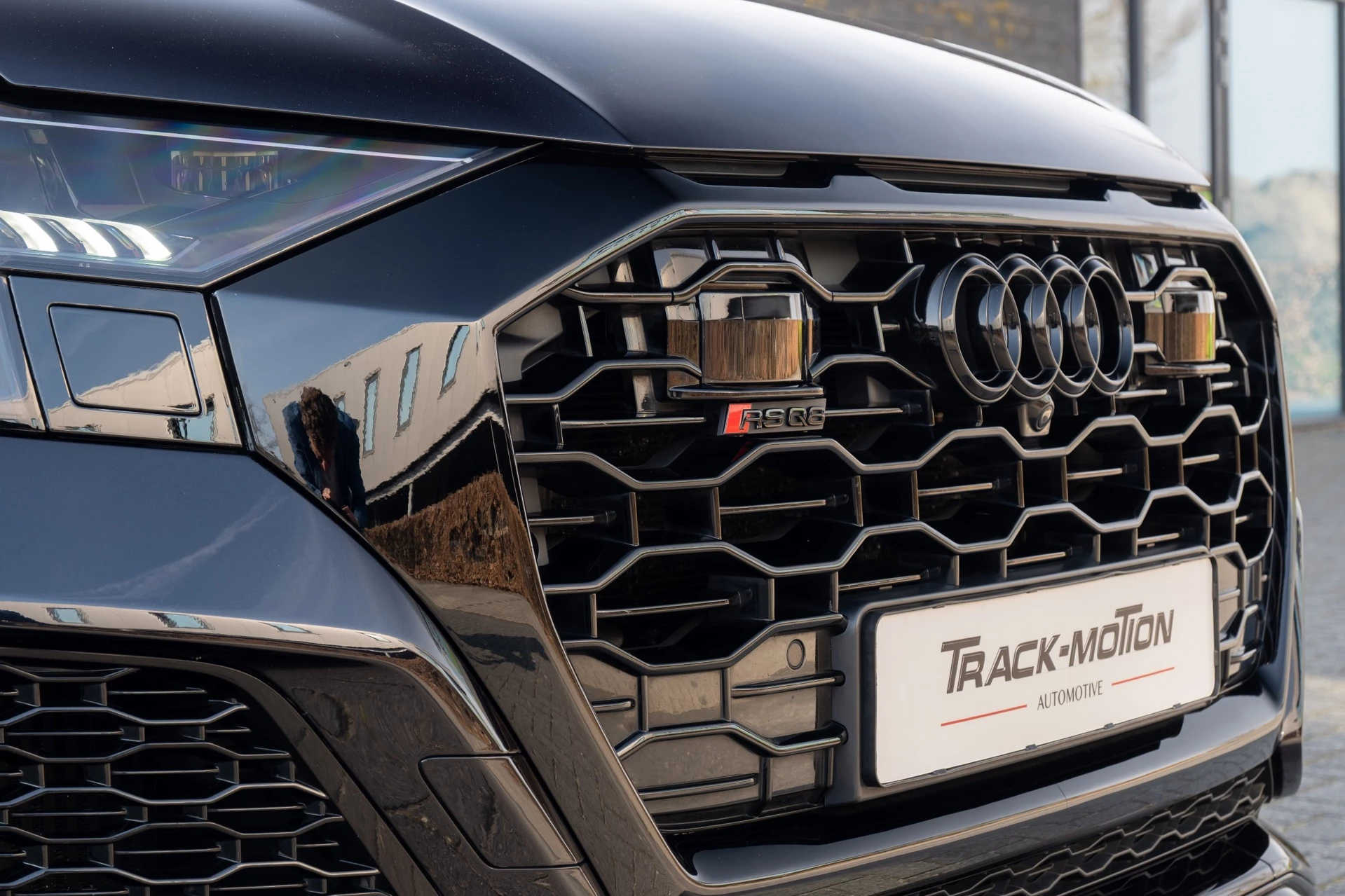 Hoofdafbeelding Audi Q8