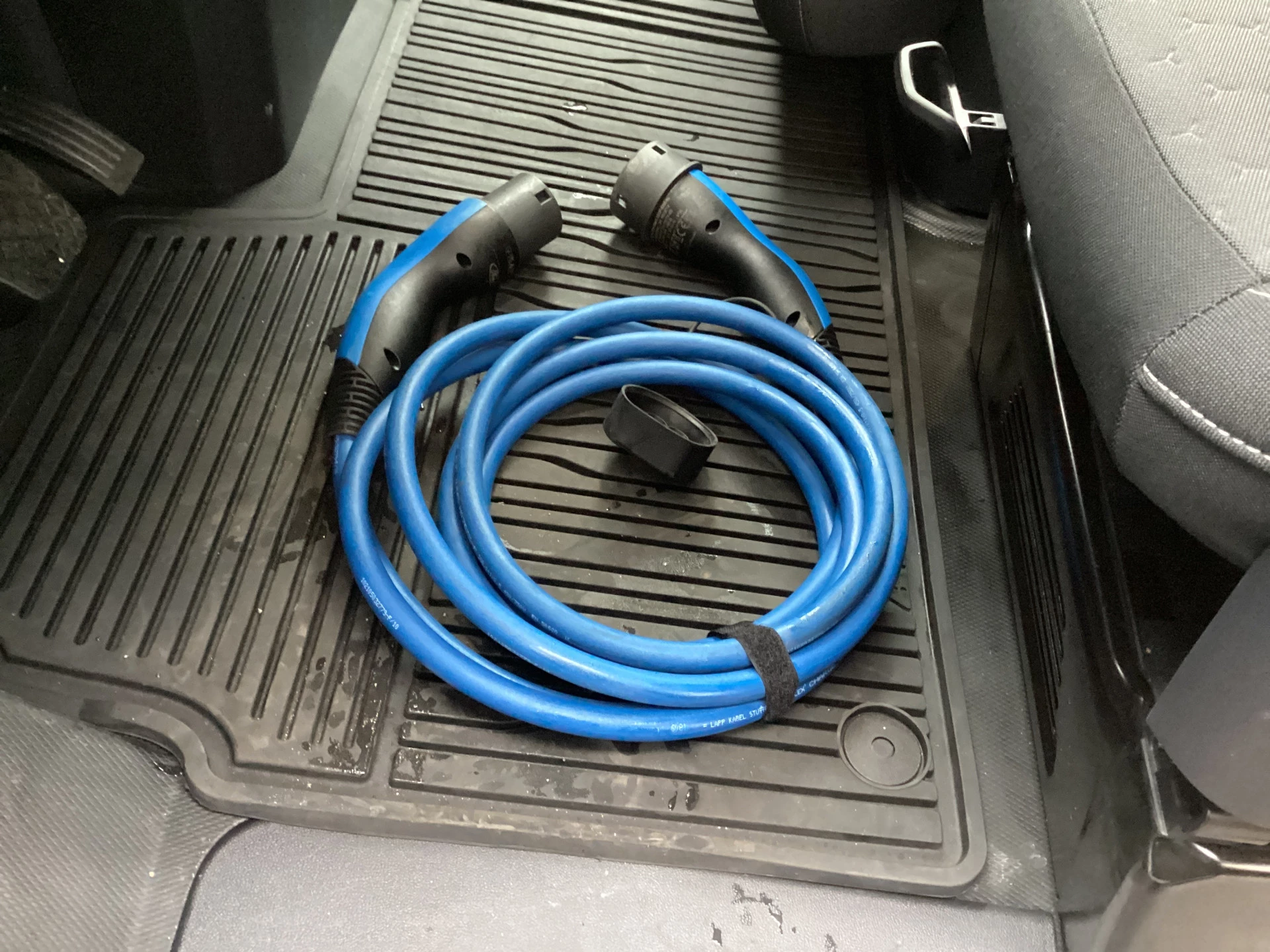 Hoofdafbeelding Ford E-Transit Custom