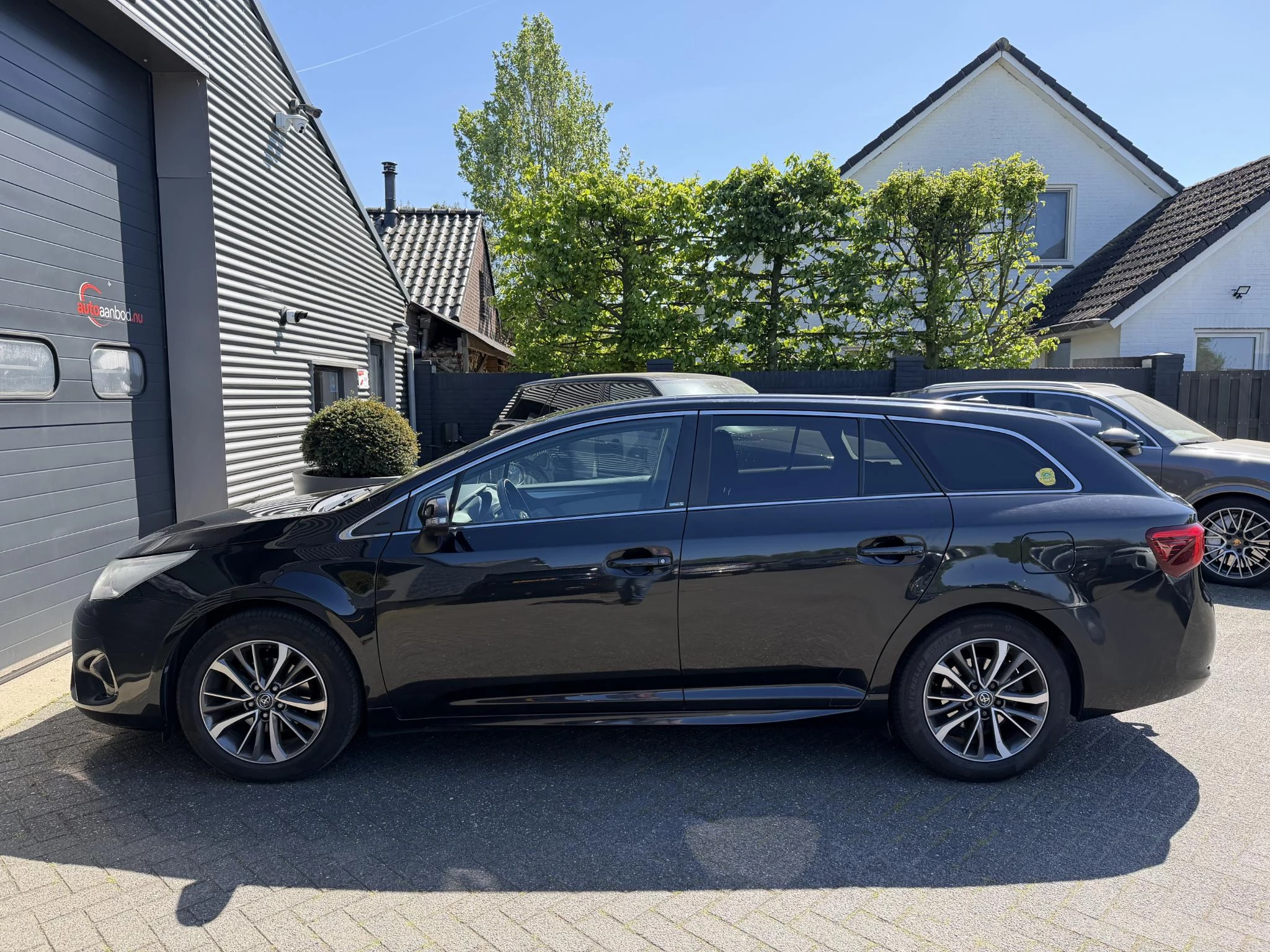 Hoofdafbeelding Toyota Avensis