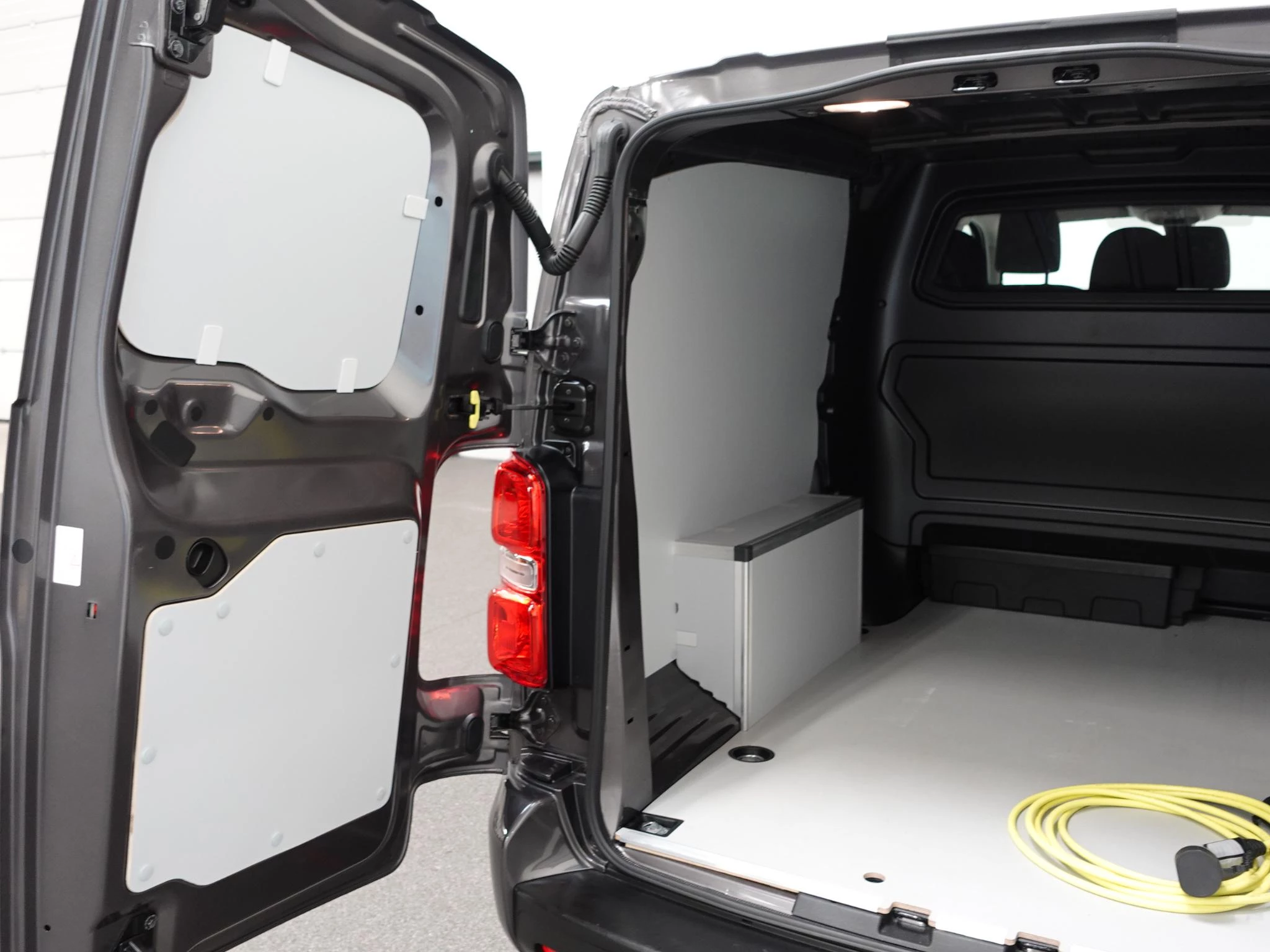 Hoofdafbeelding Opel Vivaro-e