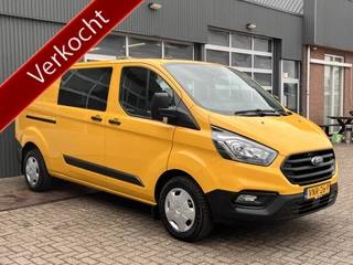 Ford Transit Custom 340 2.0 TDCI L2H1 DC Airco Cruise control Trekhaak 2800kg trekgewicht 5-Persoons Stoelverwarming Bluetooth Parkeersensoren voor en achter Schuifdeur rechts 1e eigenaar Euro 6
