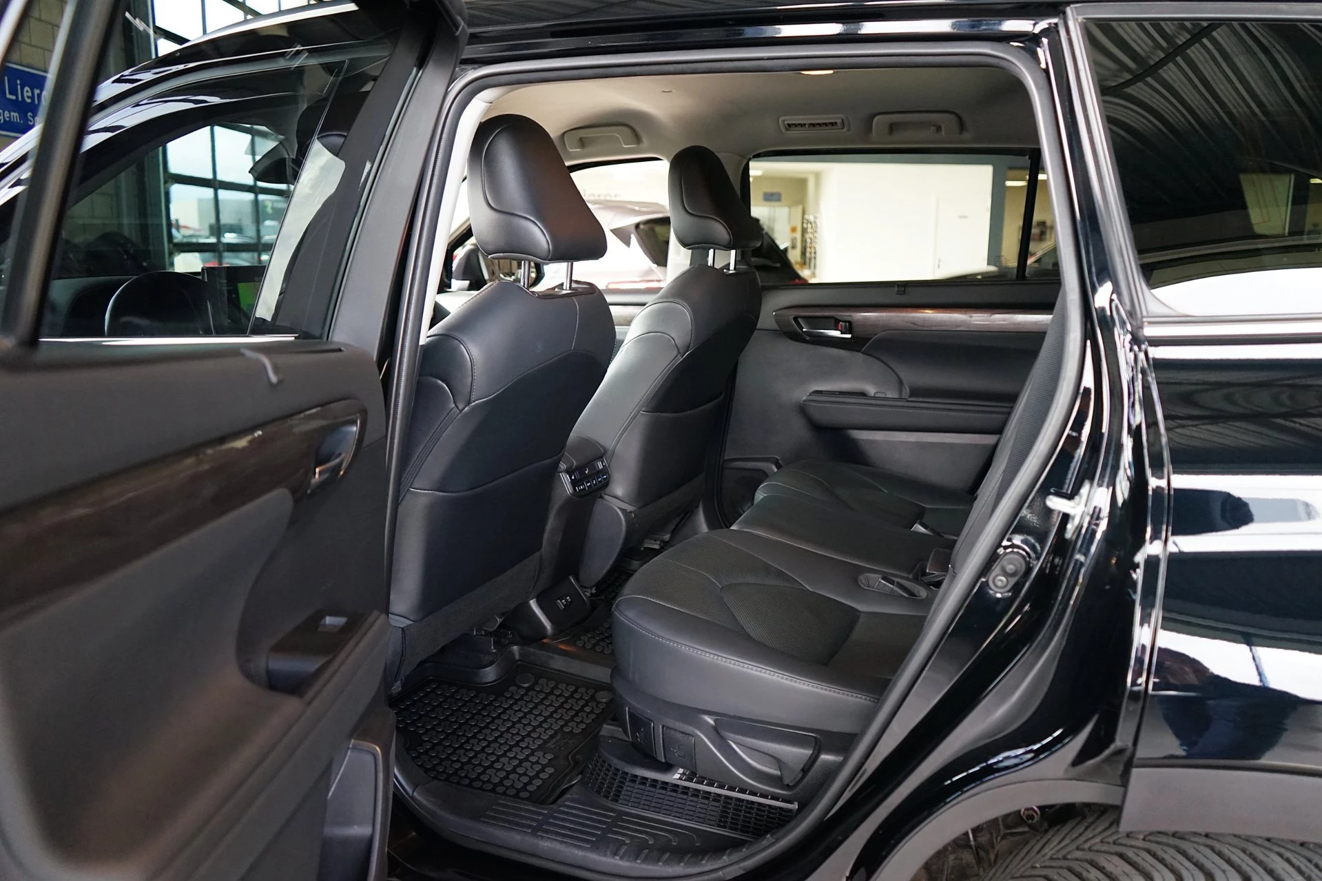 Hoofdafbeelding Toyota Highlander