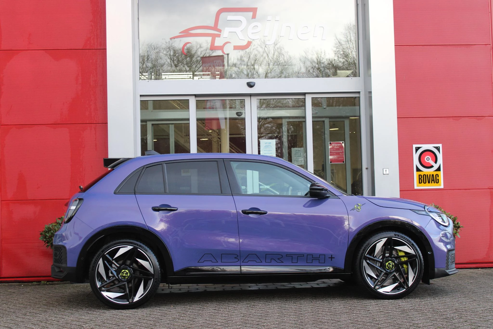 Hoofdafbeelding Abarth 600e