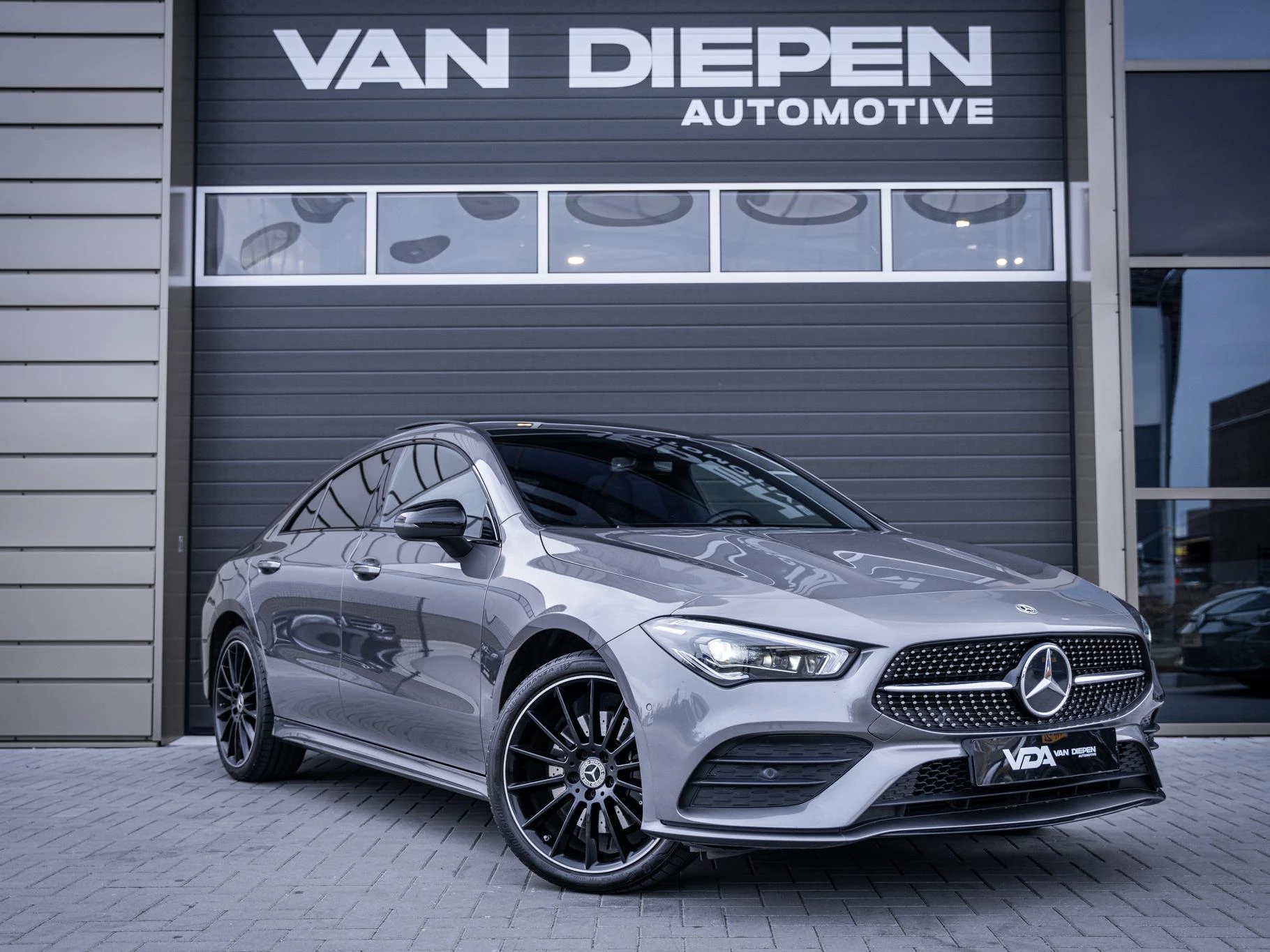 Hoofdafbeelding Mercedes-Benz CLA