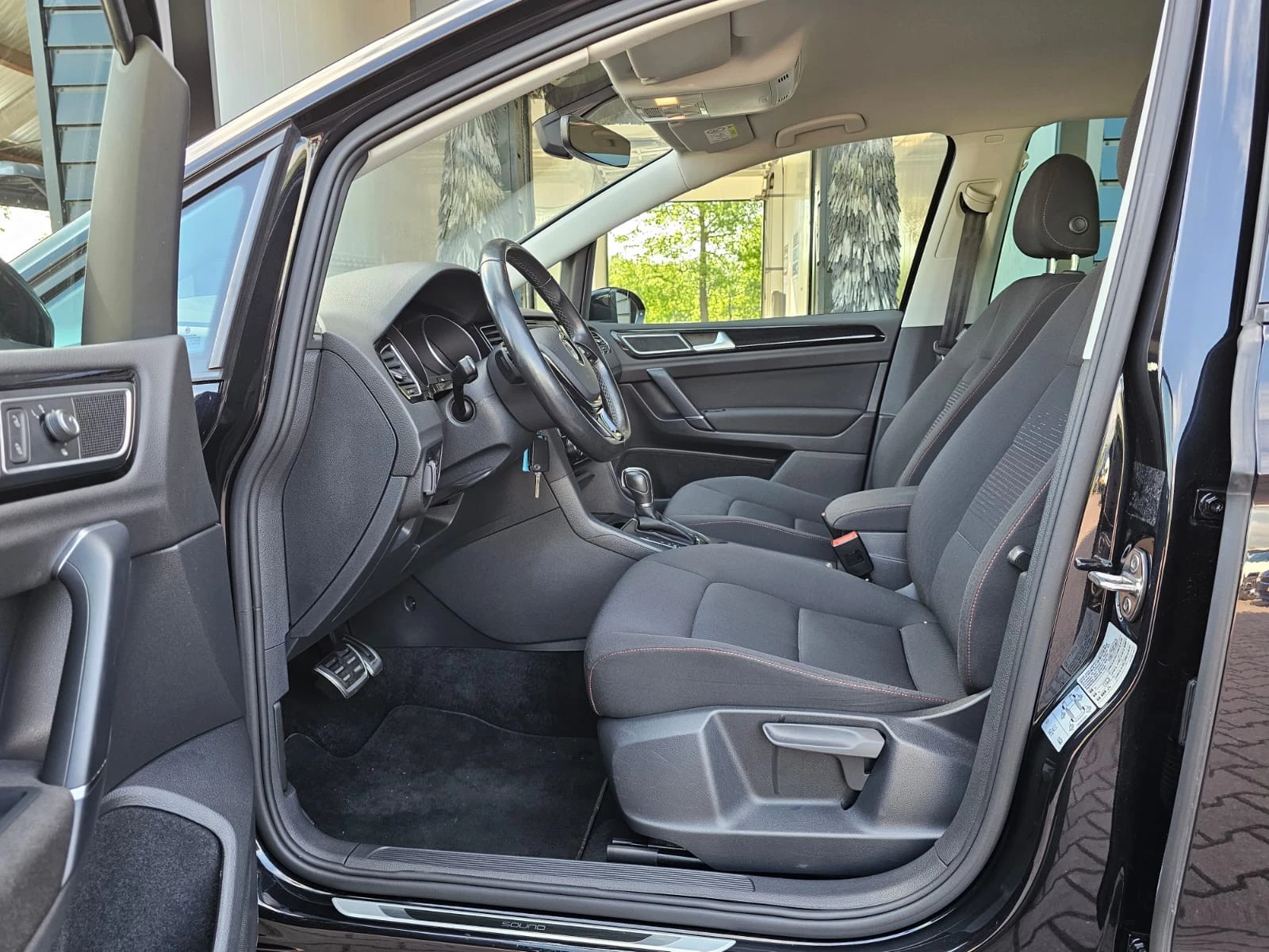 Hoofdafbeelding Volkswagen Golf Sportsvan