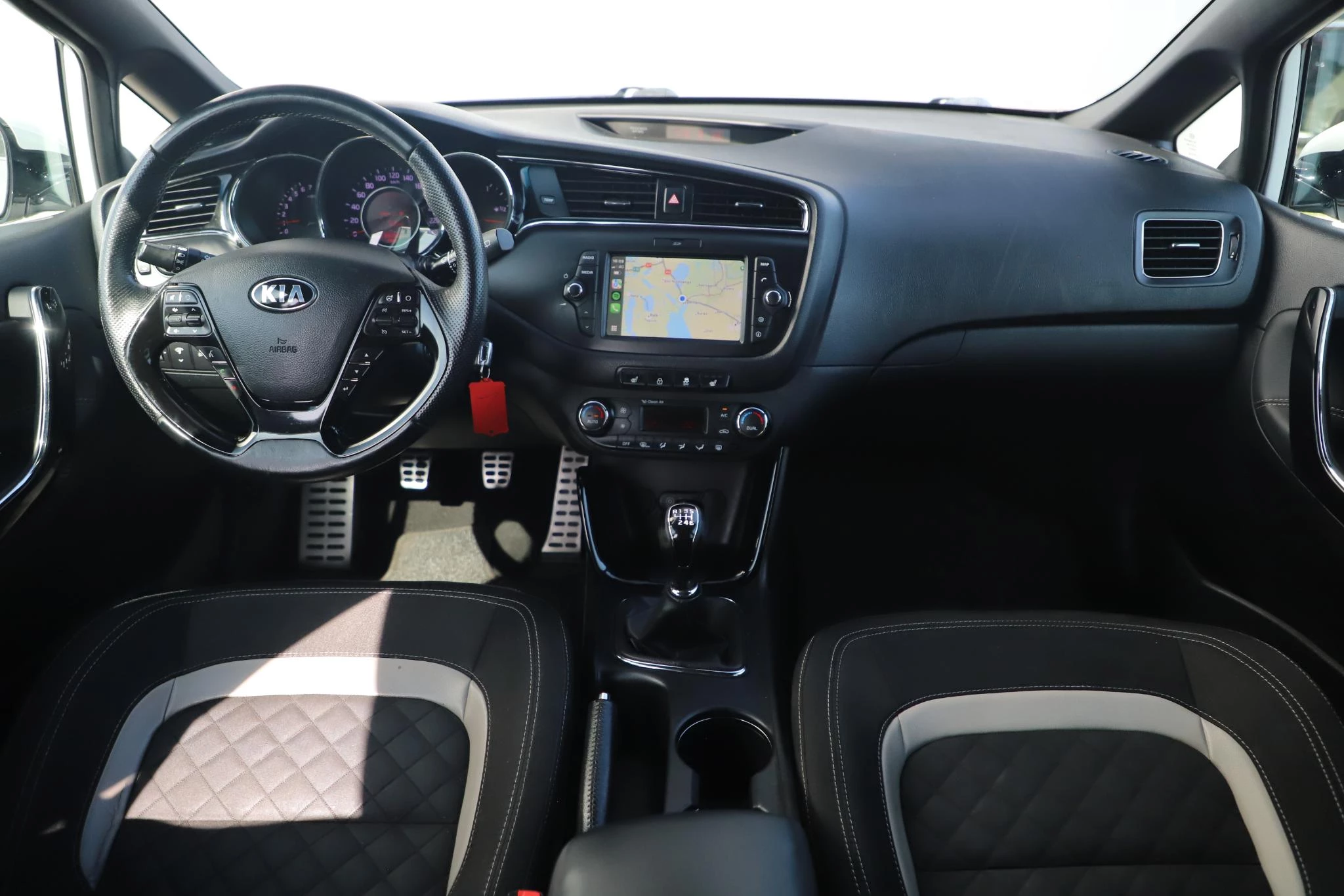 Hoofdafbeelding Kia cee'd