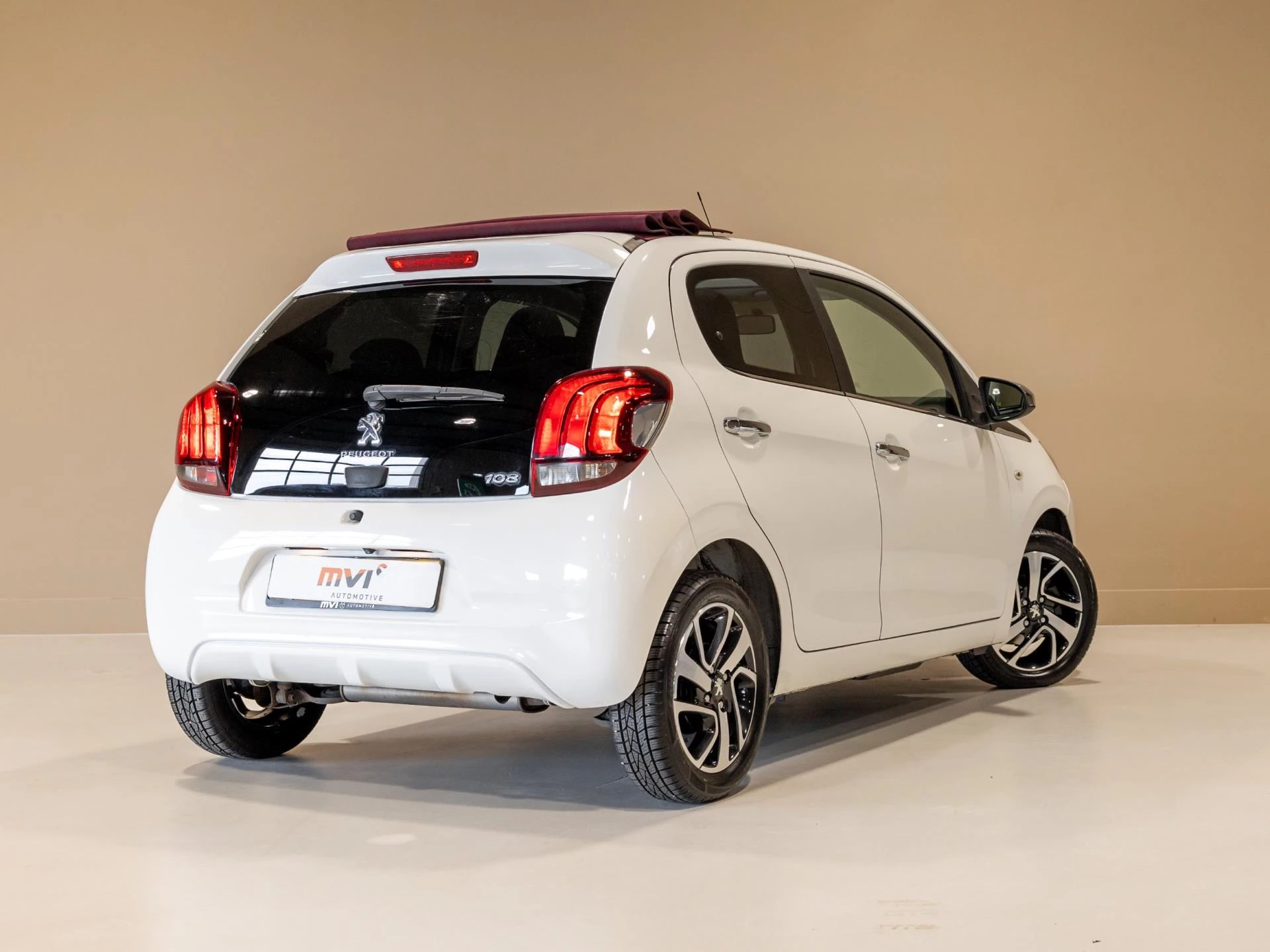 Hoofdafbeelding Peugeot 108