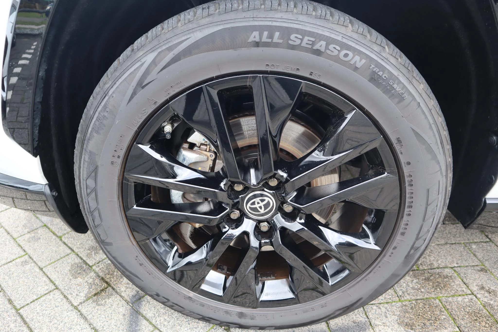 Hoofdafbeelding Toyota RAV4