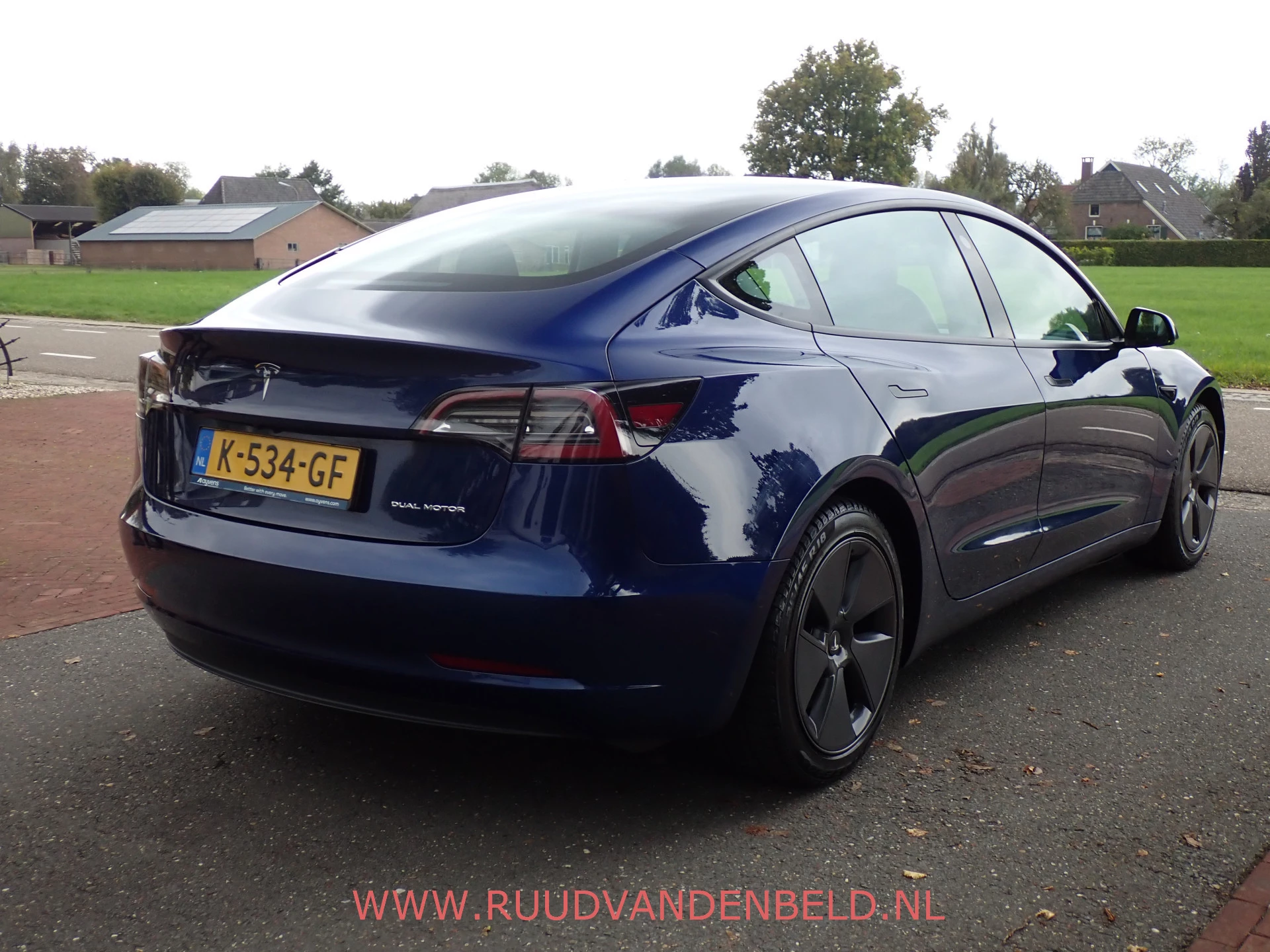 Hoofdafbeelding Tesla Model 3