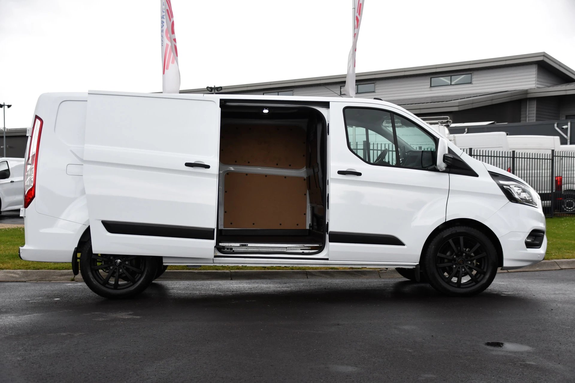 Hoofdafbeelding Ford Transit Custom