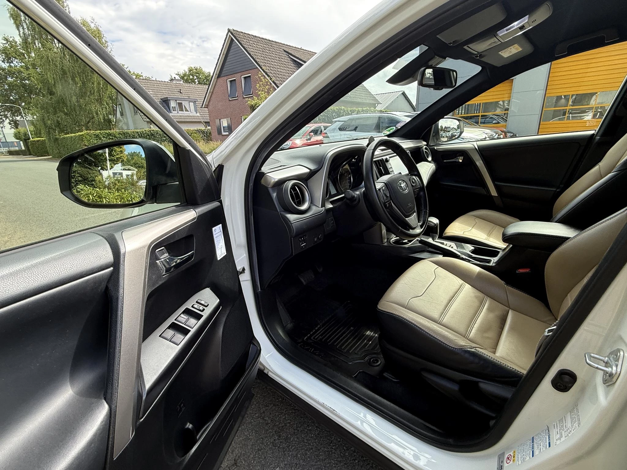 Hoofdafbeelding Toyota RAV4