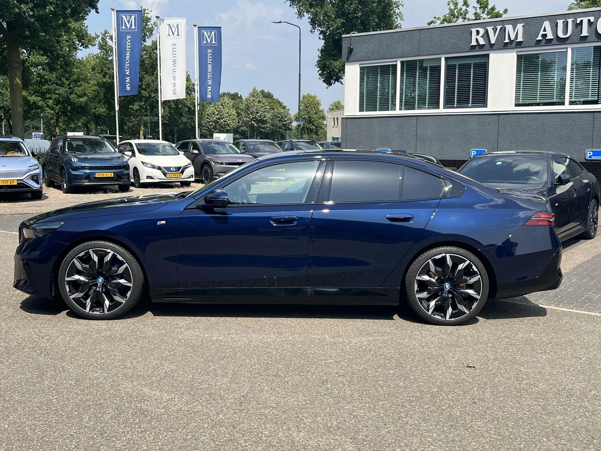 Hoofdafbeelding BMW i5