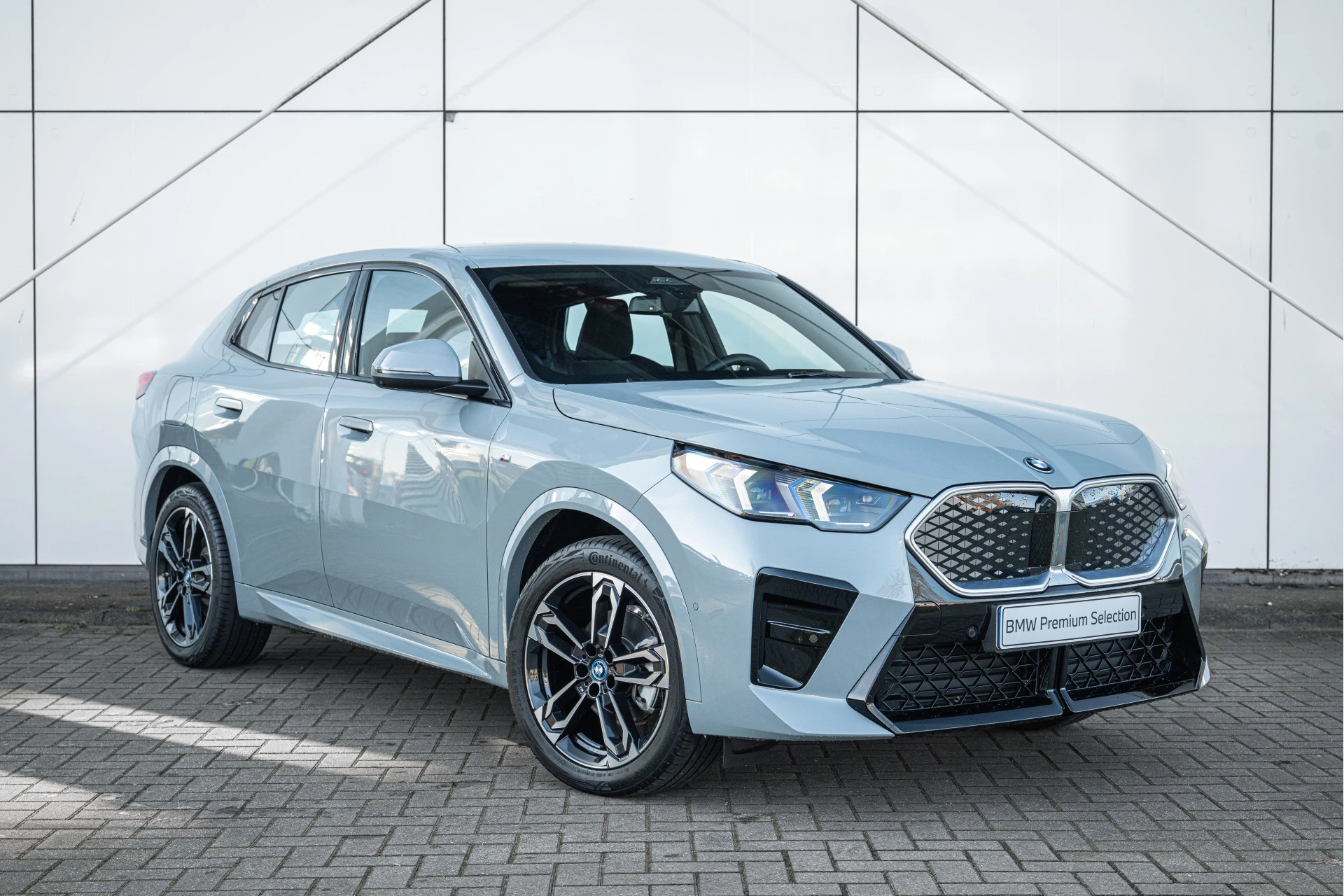 Hoofdafbeelding BMW iX2