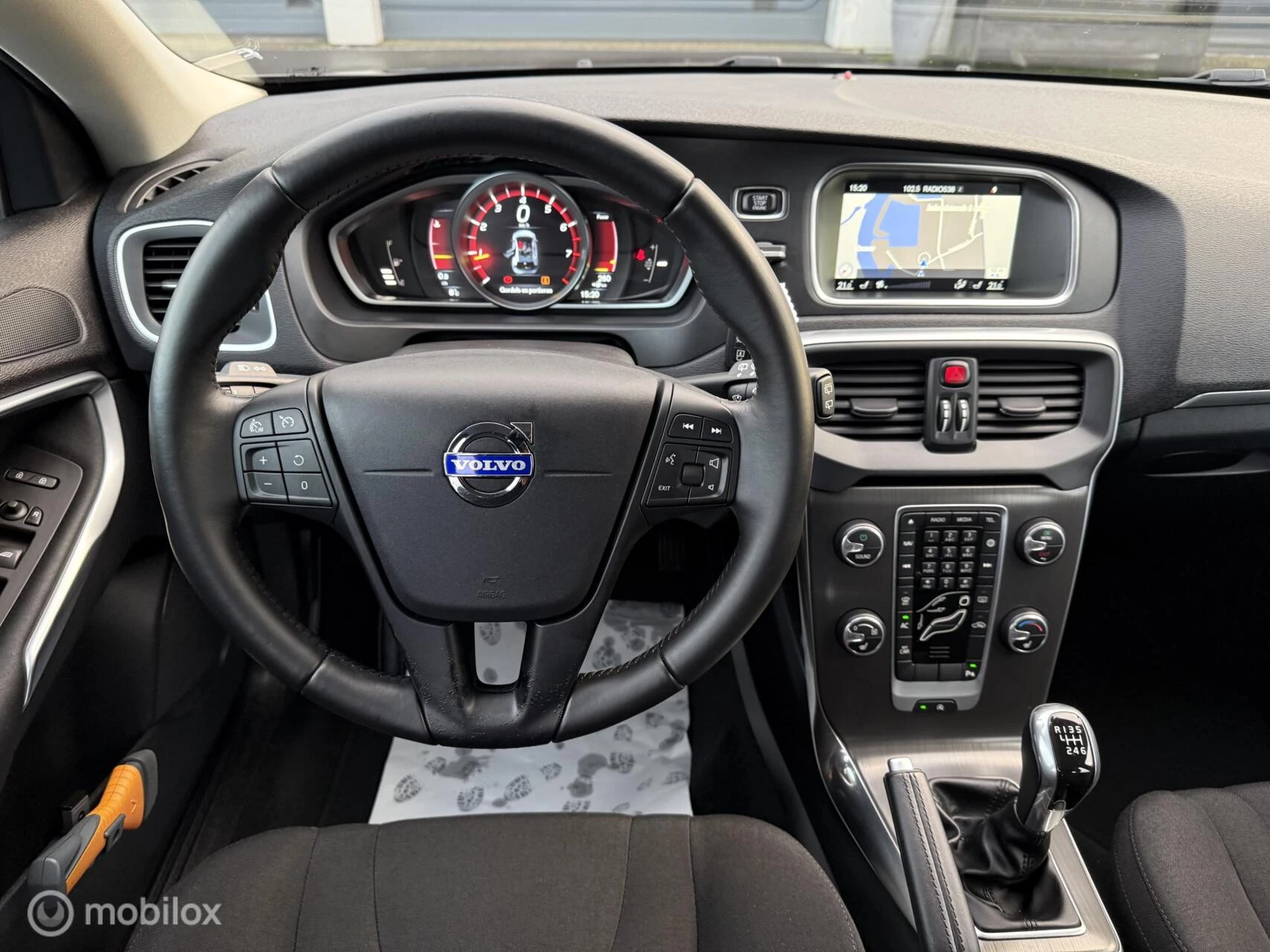 Hoofdafbeelding Volvo V40