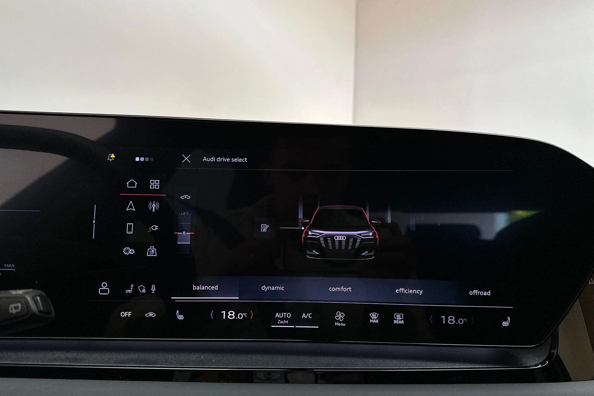 Hoofdafbeelding Audi Q6 e-tron