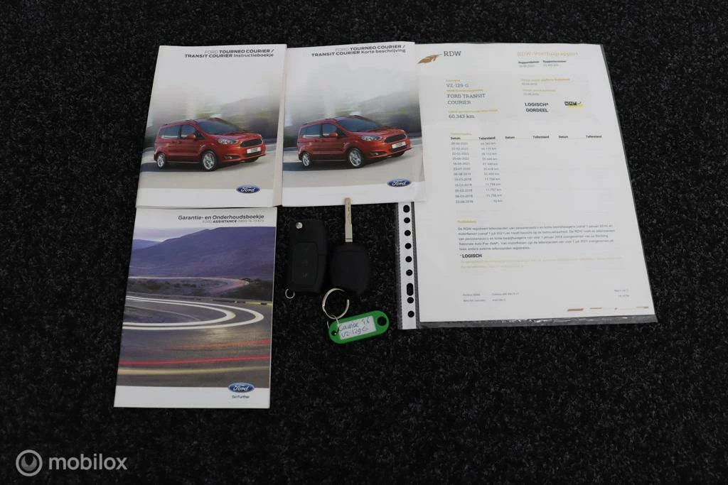 Hoofdafbeelding Ford Transit Courier