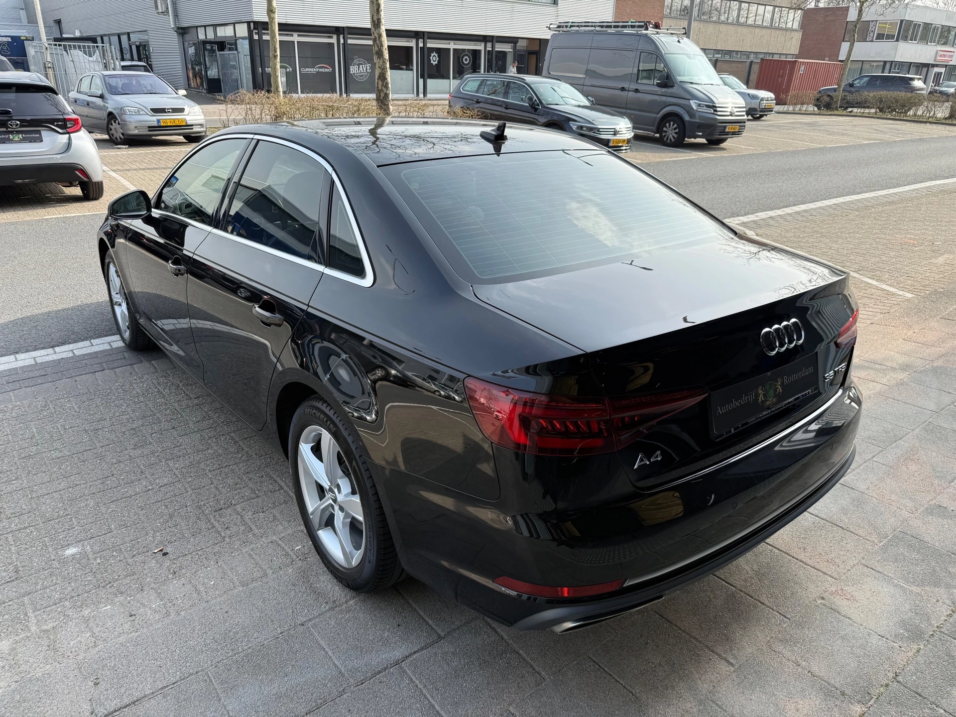 Hoofdafbeelding Audi A4